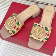 VT 25 Cherryfic Leather Trimmed Slides Nude Sheepskin 286503