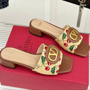 VT 25 Cherryfic Leather Trimmed Slides Brown Sheepskin 286505