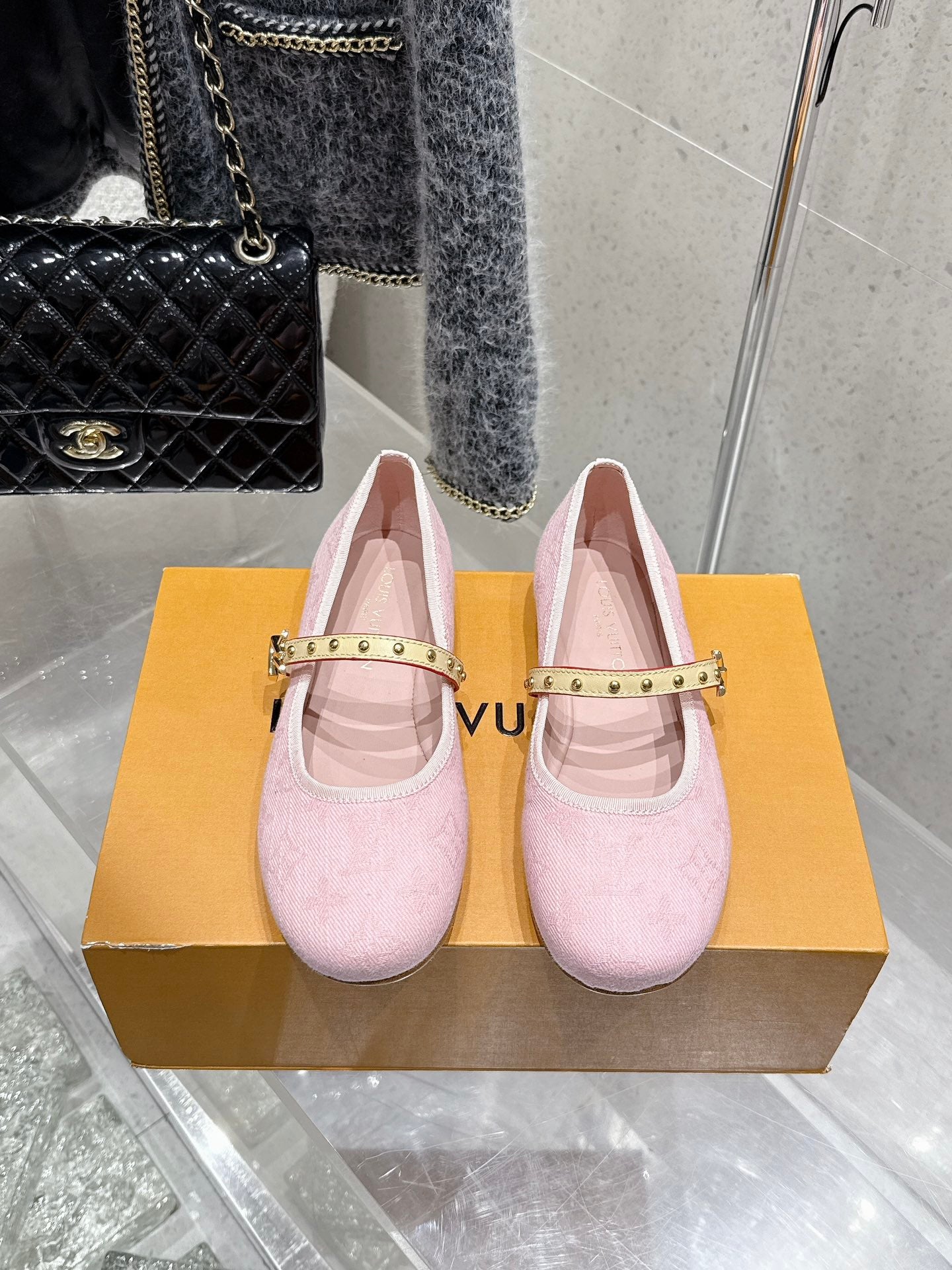 LV 26s Ballet Flats Light Pink Denim 610837