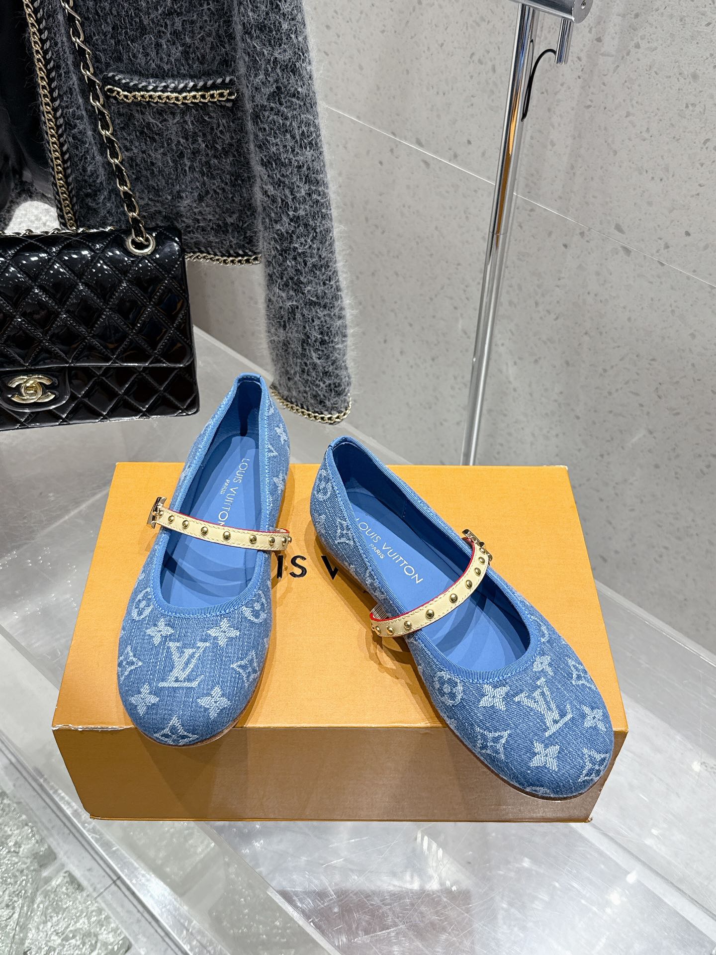 LV 26s Ballet Flats Blue Denim 610838