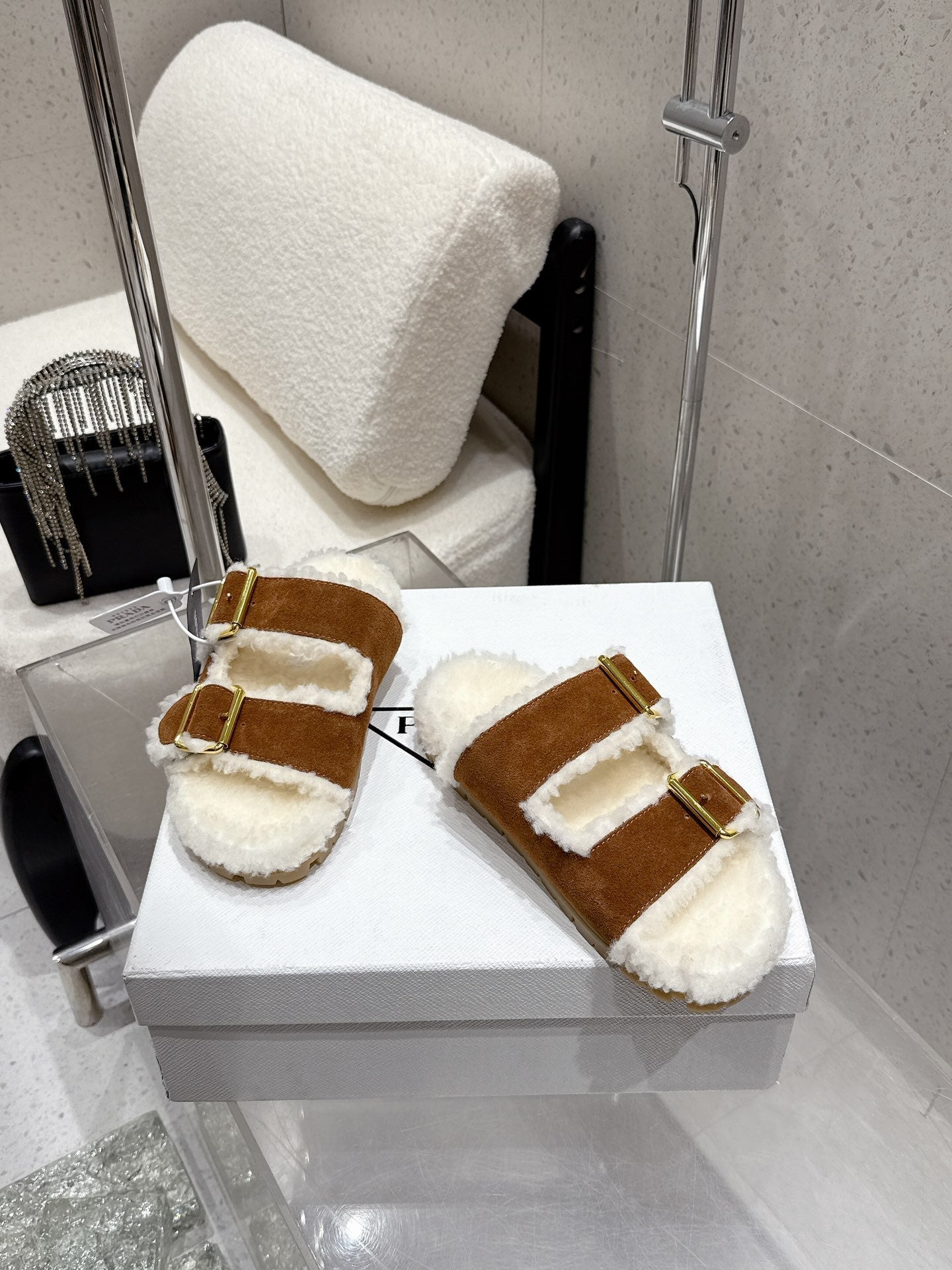 Pra 2025 Sandal Brown White Suede Wool 554329