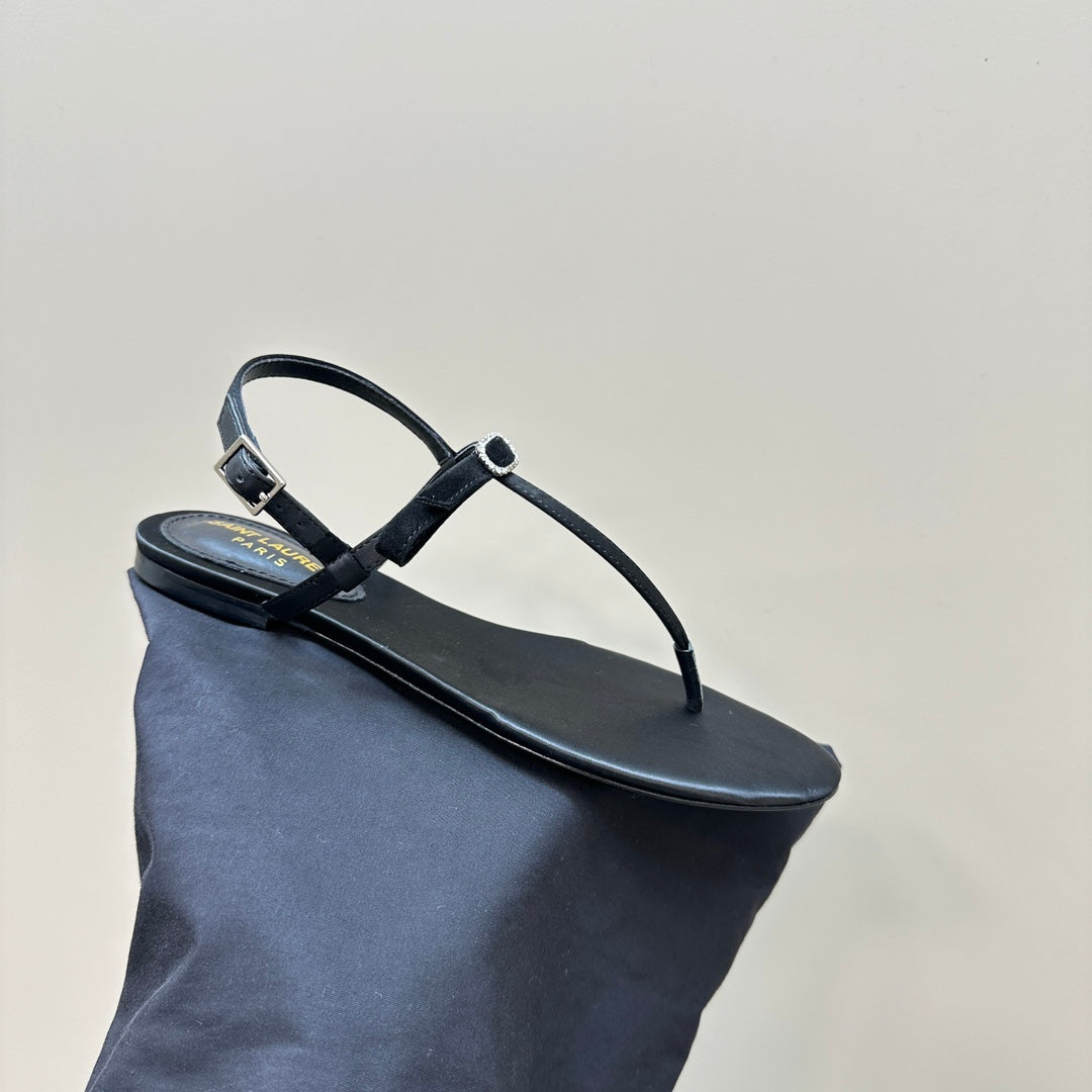 SL CRYSTAL T-STRAP FLAT SANDAL BLACK SATIN