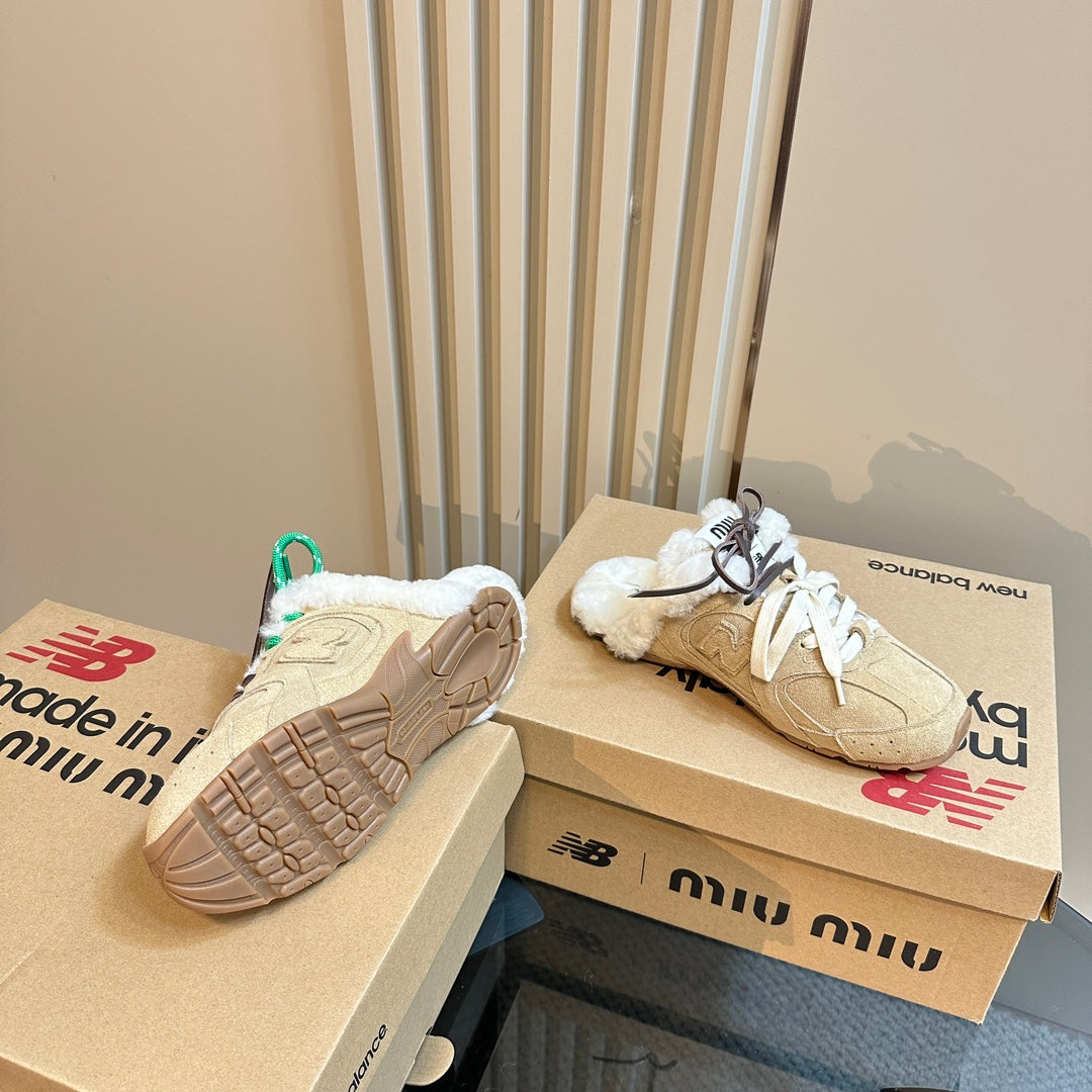 Miu x Balance 530 SL Mule Light Brown Suede