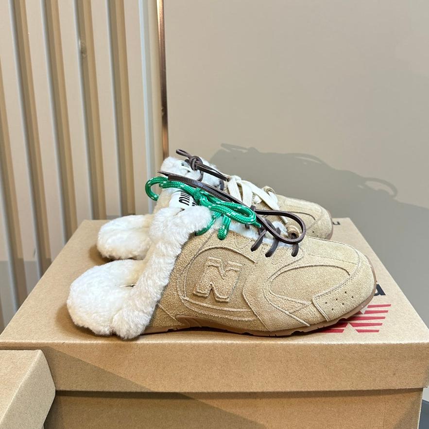 Miu x Balance 530 SL Mule Light Brown Suede