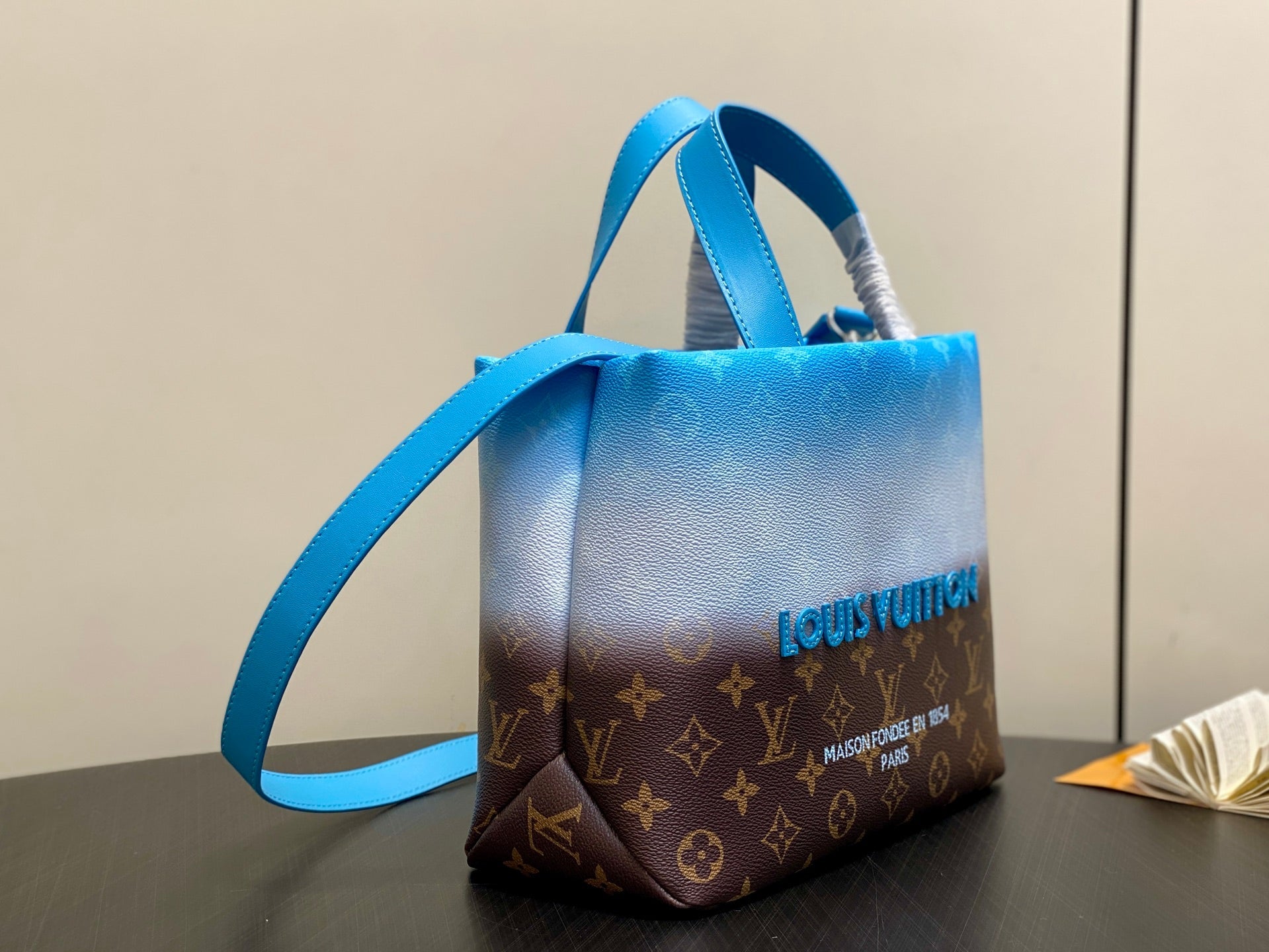LV 2025 Blue Gradient Square Tote Shopping Bag Cowhide 343985