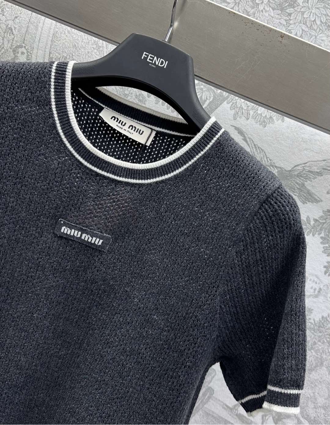 Miu 25 T-Shirt Black Wool  232002