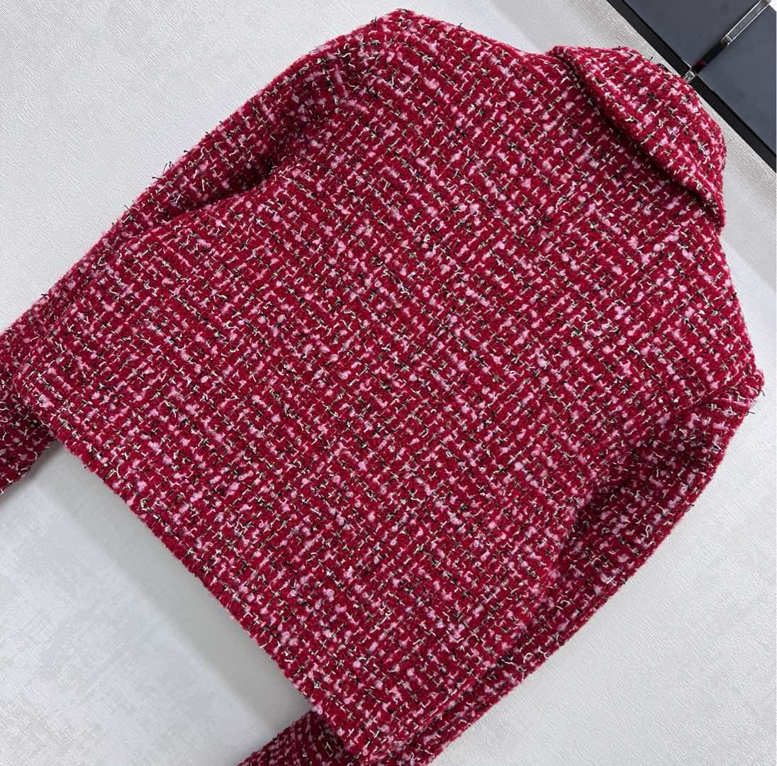 Chanel 25 Coat With Lapel Brooch Red Wool 319938