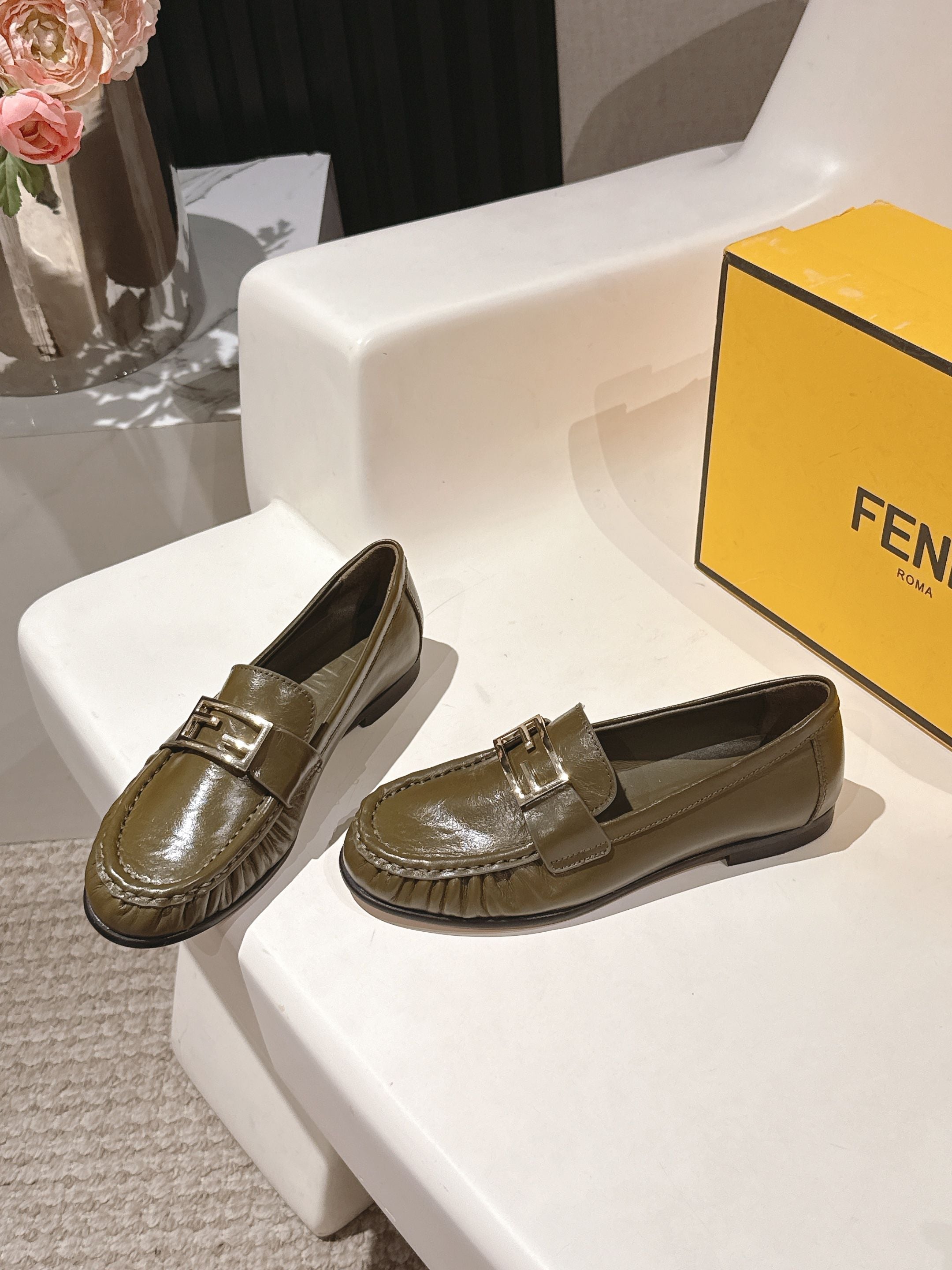 Fendi 2025 Loafer Olive Green Calfskin 560515