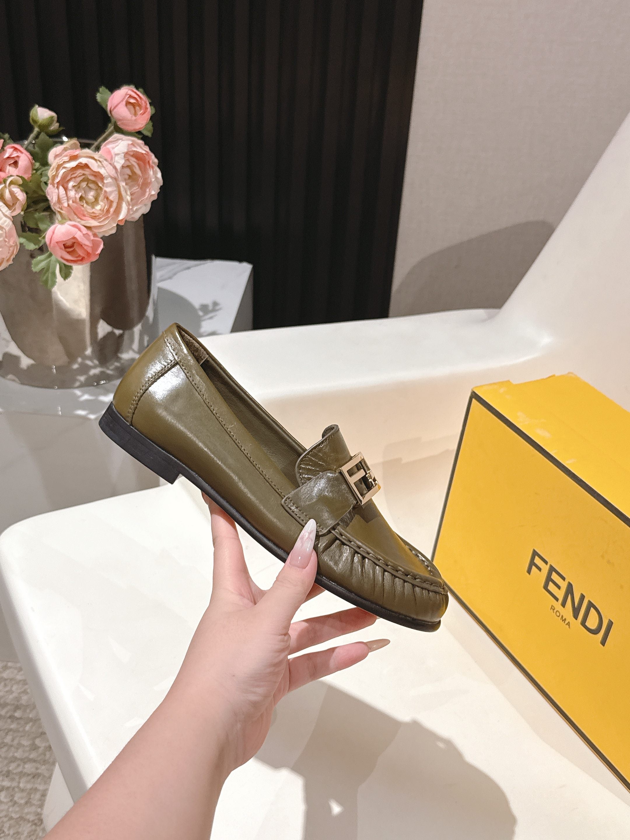 Fendi 2025 Loafer Olive Green Calfskin 560515