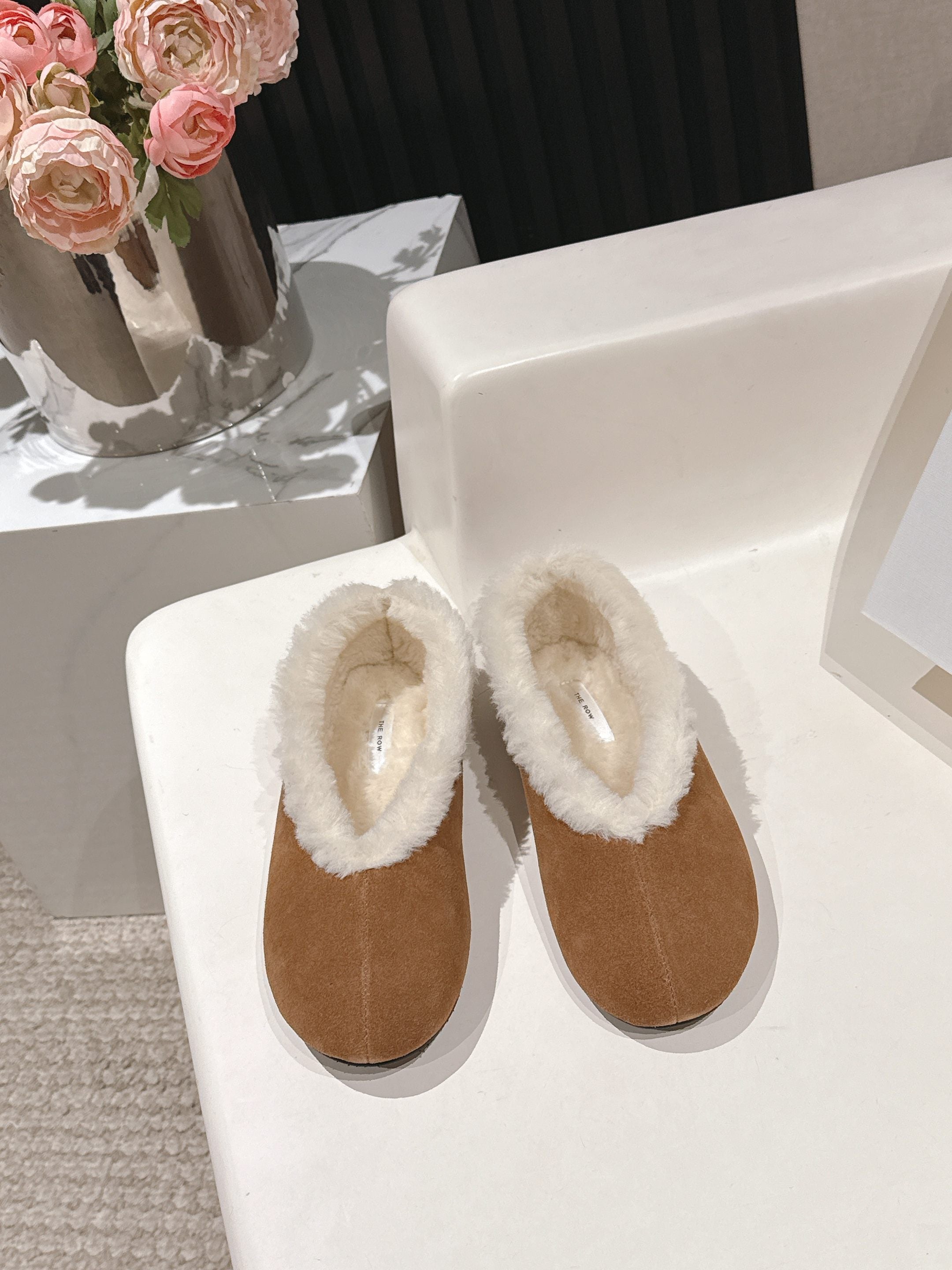 The Row 2025 Fur-lined Flat Shoe Light Brown mix White Suede Wool 560507