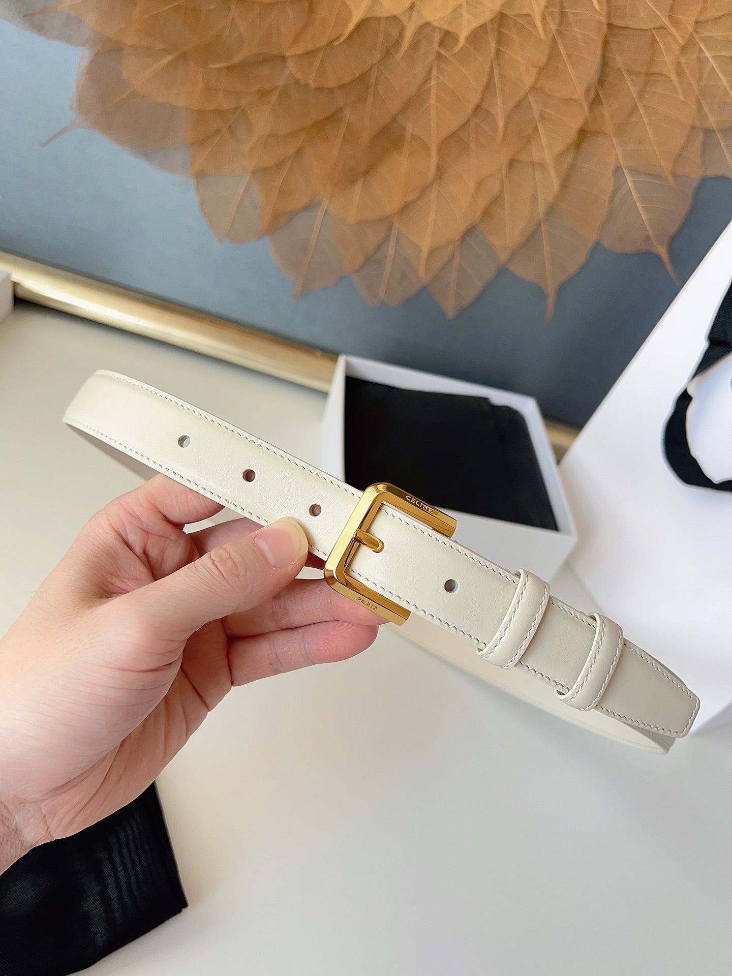 CL Gold 25mm Triomphe Belt White Cowhide 616410