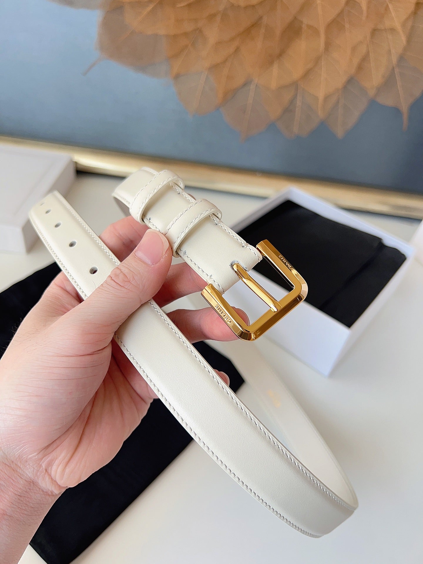 CL Gold 25mm Triomphe Belt White Cowhide 616410