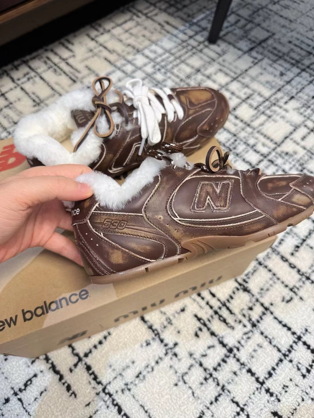 Miu Balance 530 SL Sneakers fleece lining Wood Brown Suede