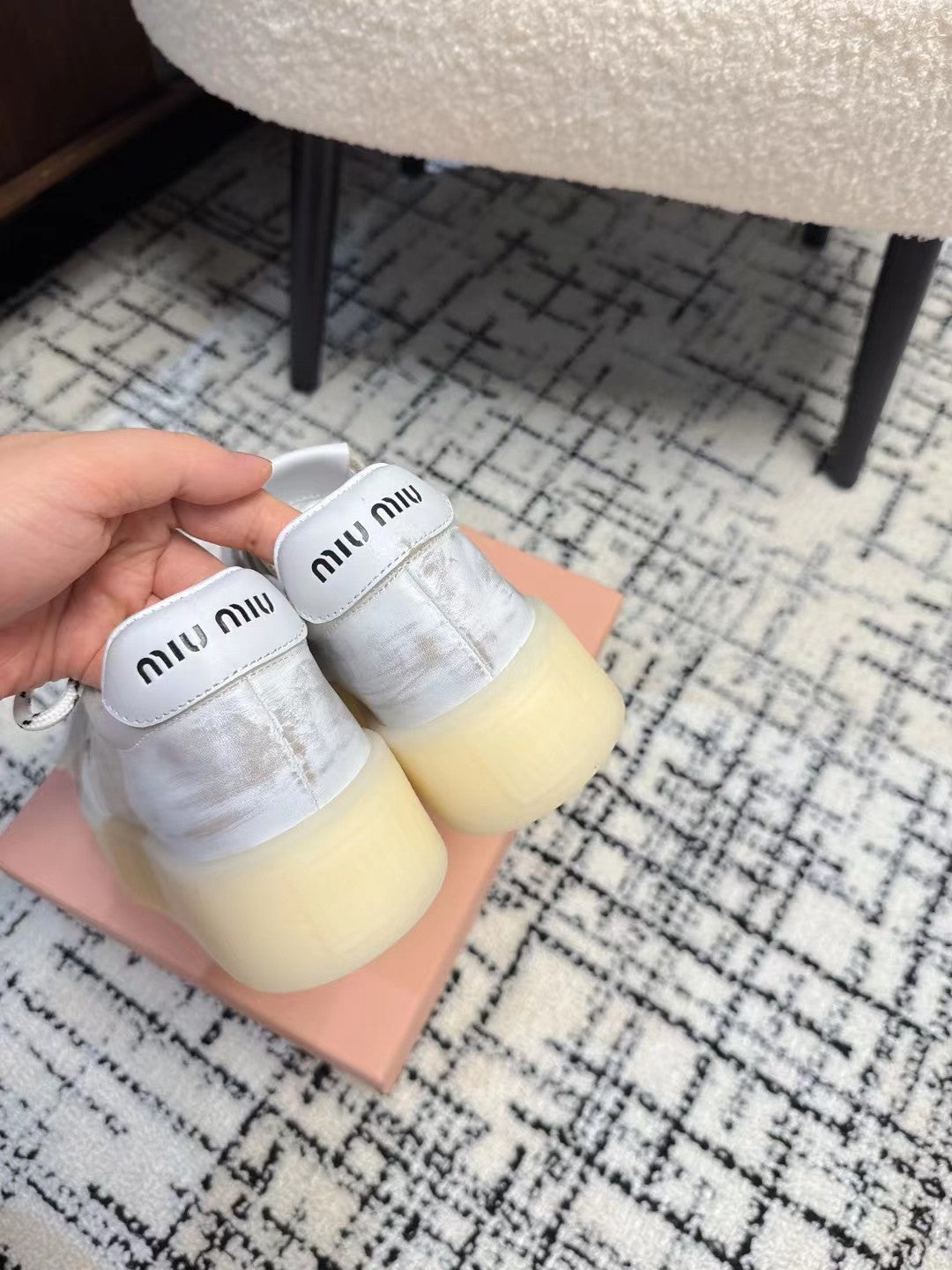 Miu Sneakers Balance Smoky White Calfskin