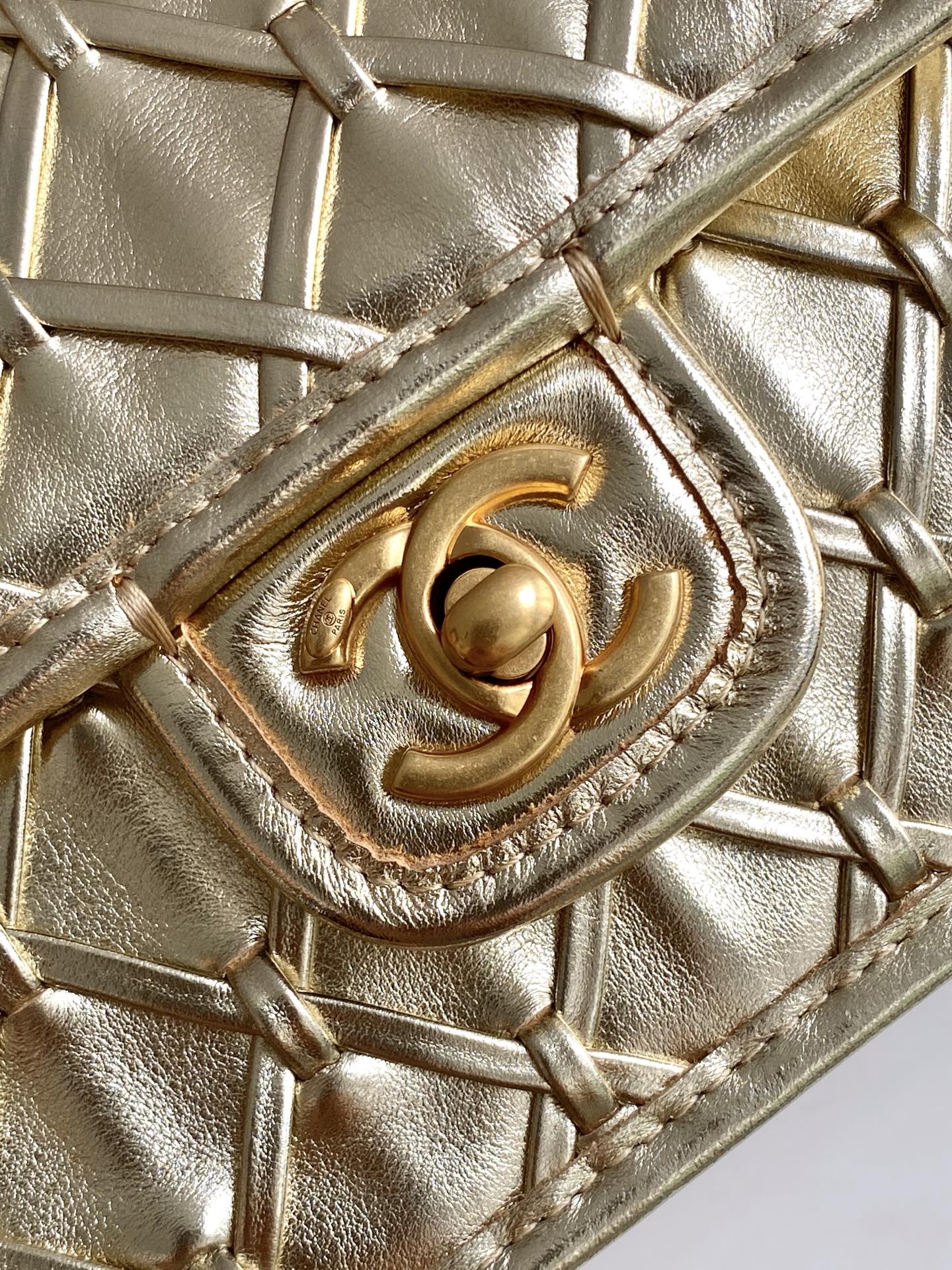 CC 25C Flap Bag 19cm Gold Metalic Quilted Lambskin