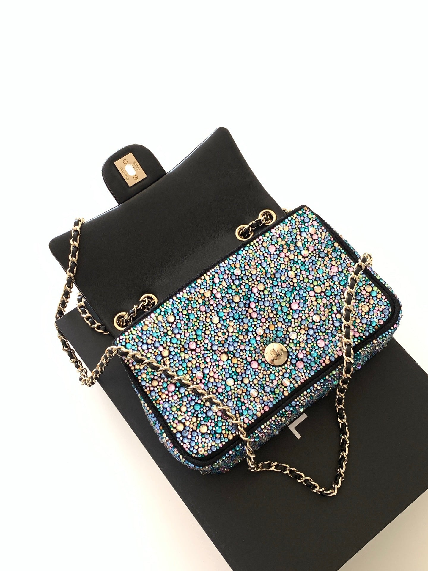 Chanel 2026 Flap Bag 21cm Blue mix Colors Sequin Leather 325283