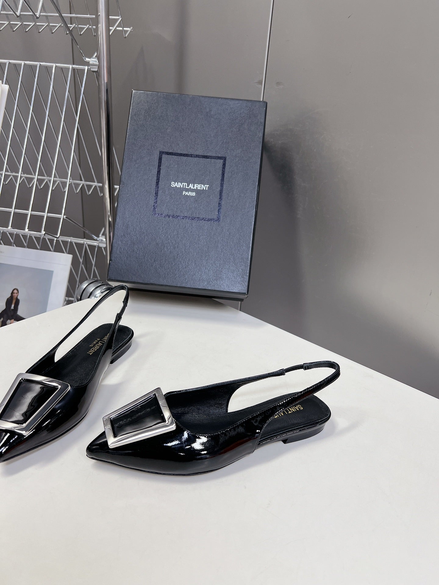 SL SQUARE BUCKLE SLINGBACK BLACK POLISHED CALFSKIN