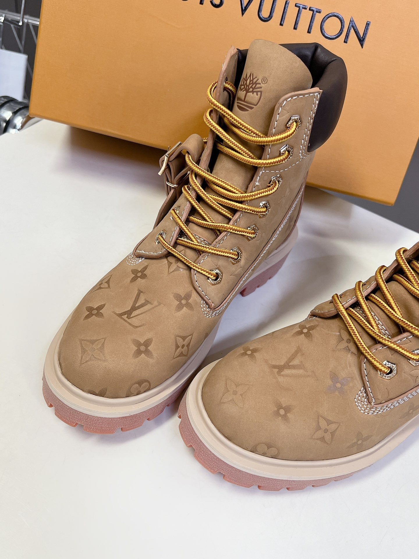 LV x Timberland 6-In Ankle Boot Brown Monogram Sude