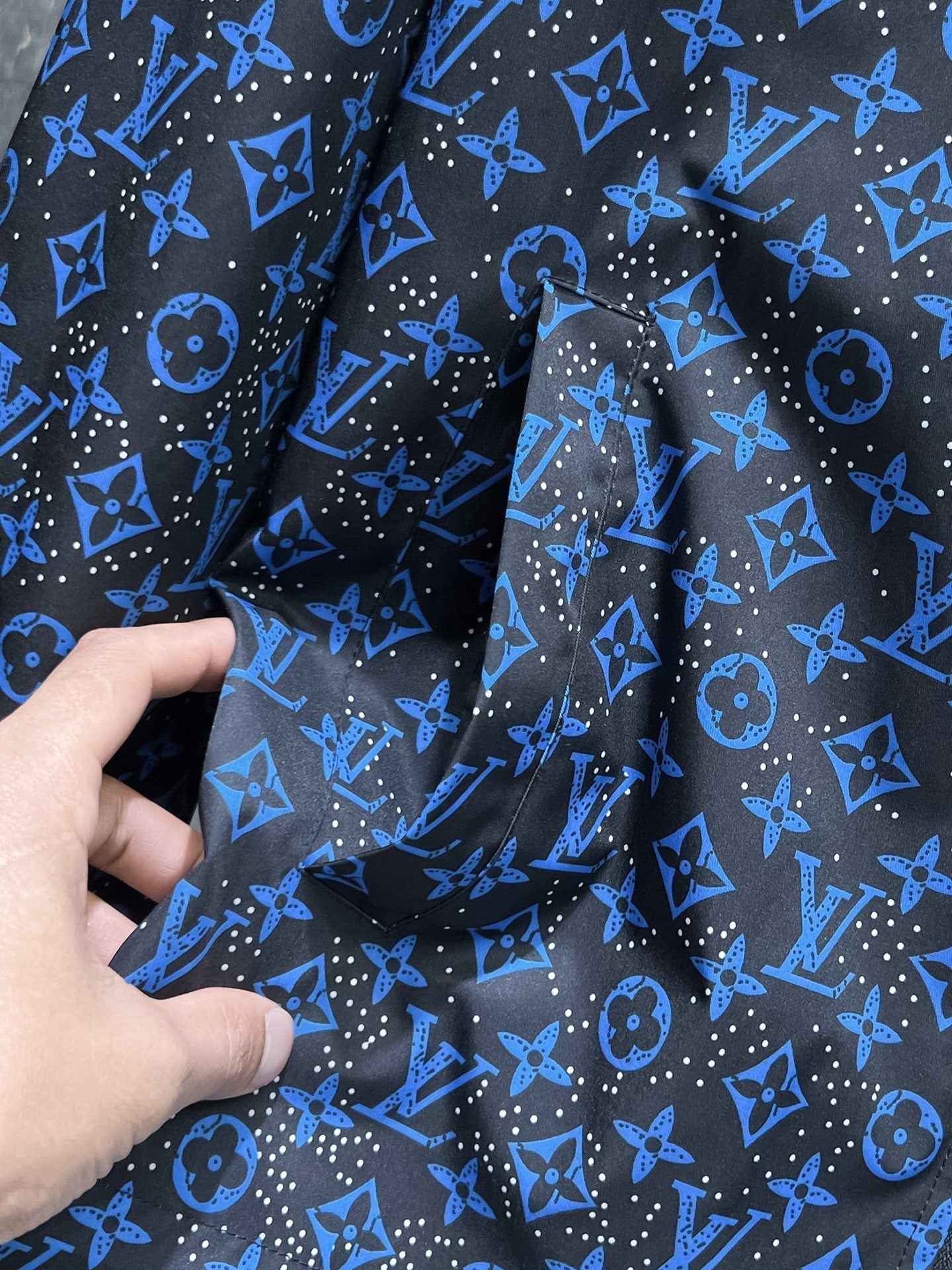 LV COBALT BLUE MIX BLACK MONOGRAM JACKET 239572