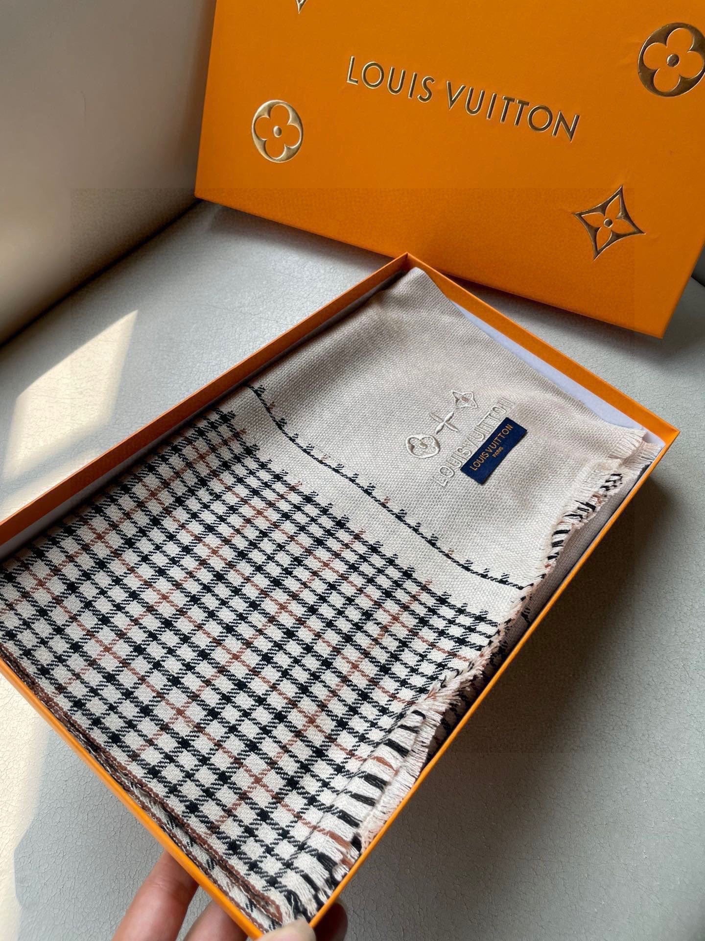 LV Monogram Scarf 180cm Light Beige Black Cashmere 969268