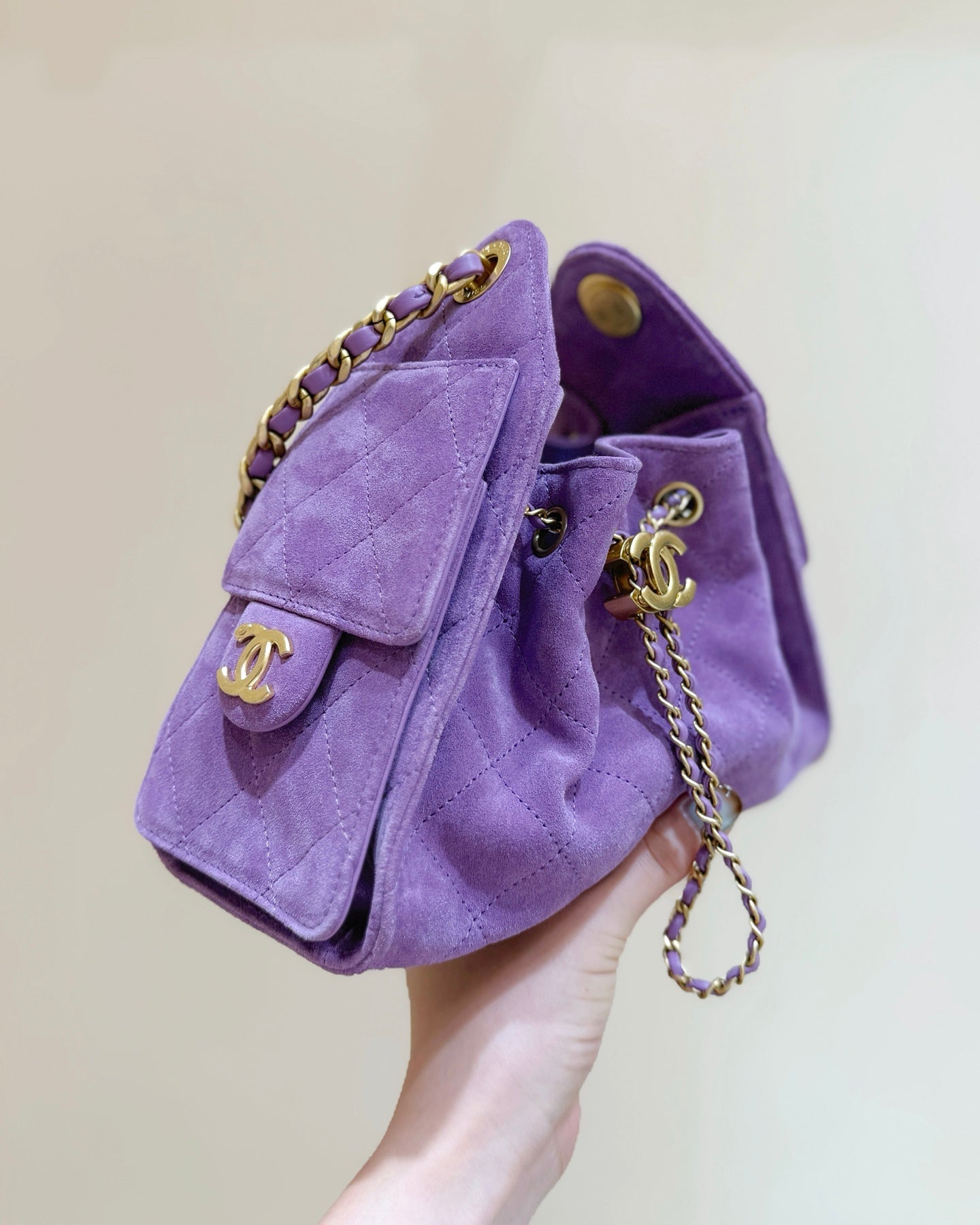 CC 2025 Hobo Bag 22cm Purple Suede 346375