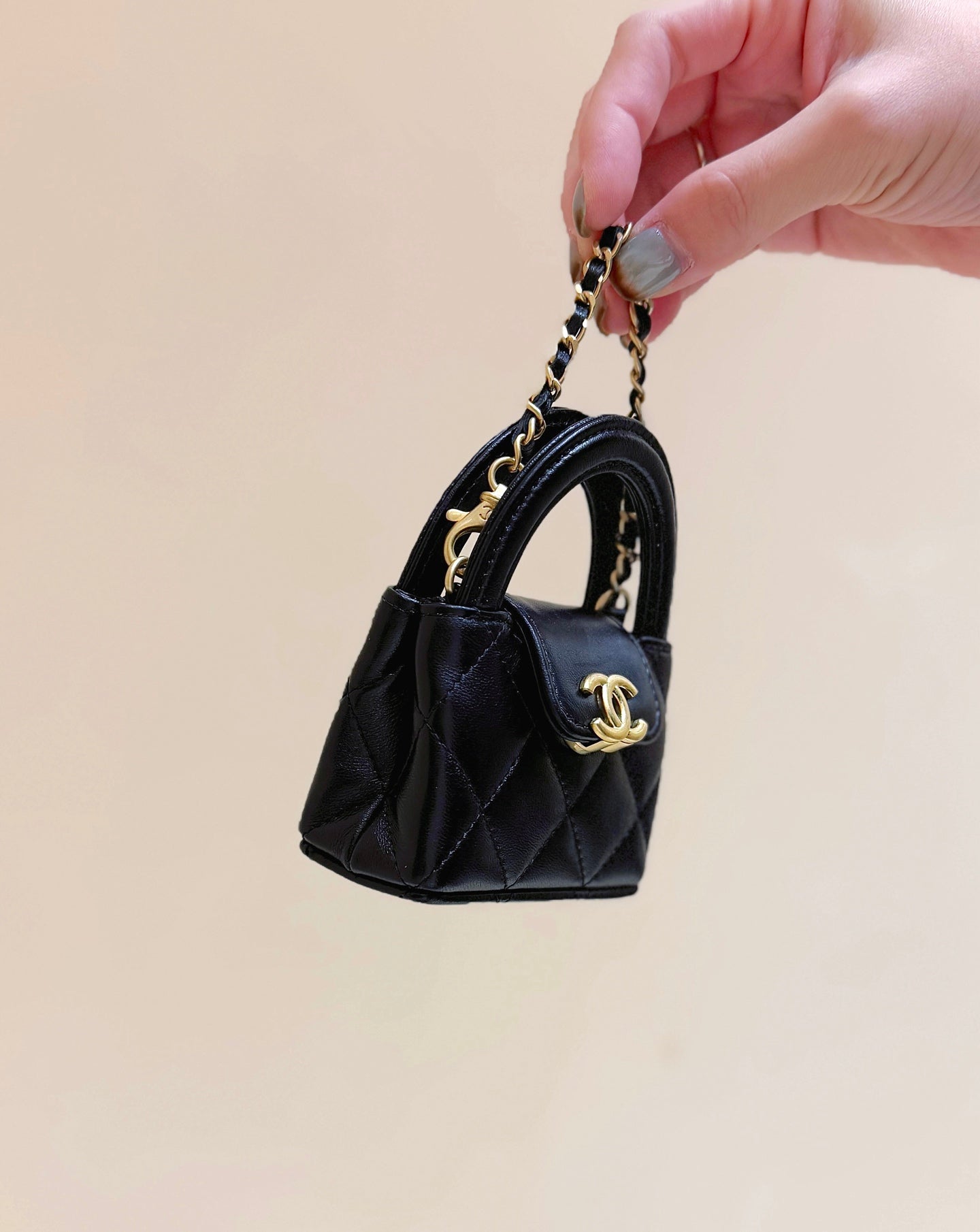 Chanel 25 Mini Kelly Bag Black 11cm Lambskin 347501