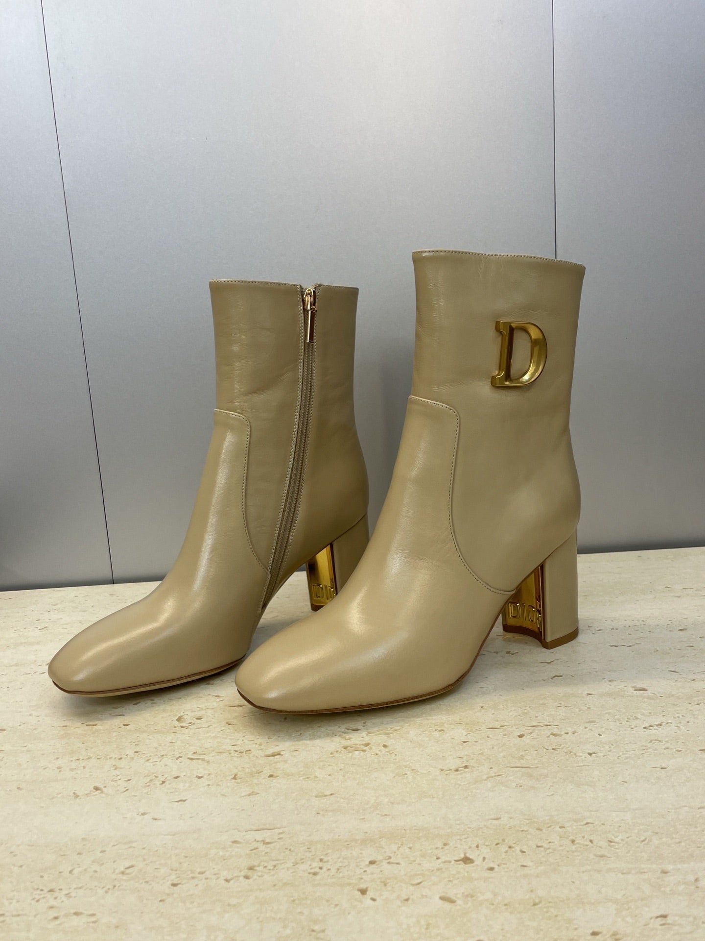 Dior 2025 Boot Beige Gold Cowhide 508546