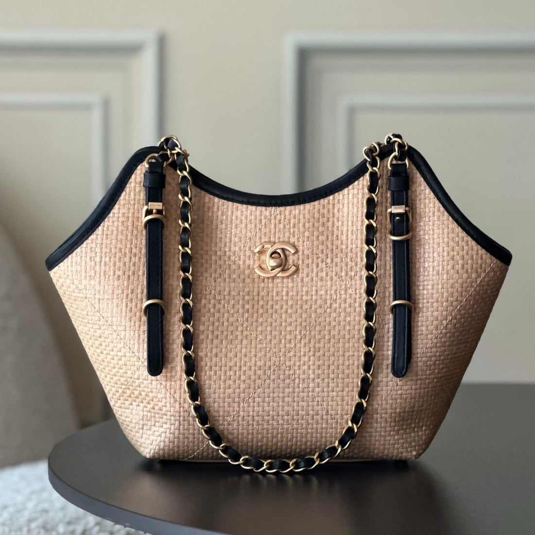 Chanel 2025 Maxi Hobo Bag 31cm Dark Beige mix Black Straw Leather 320858