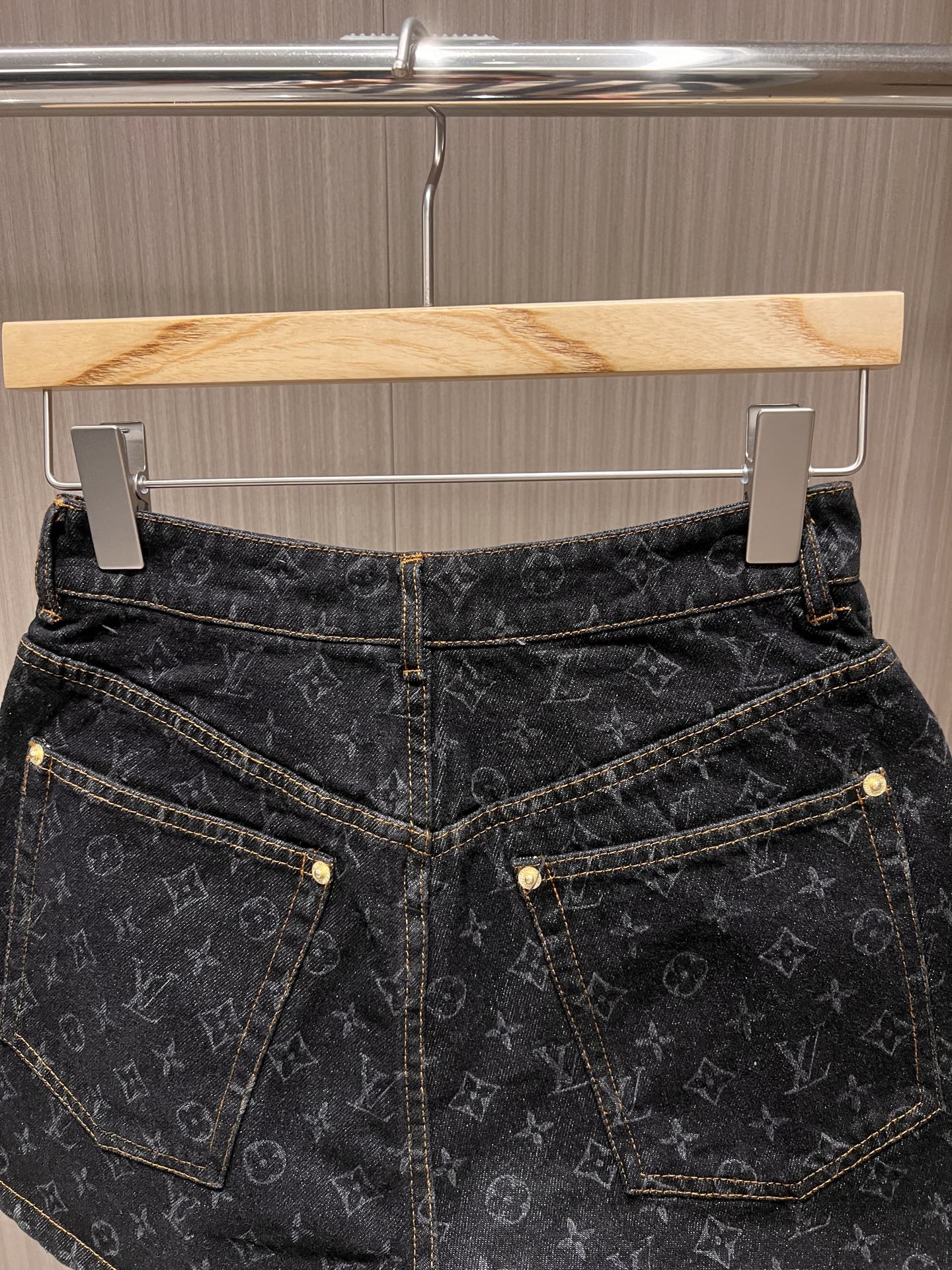 LV  Flower Jacquard Denim Shorts Black Blue Cotton