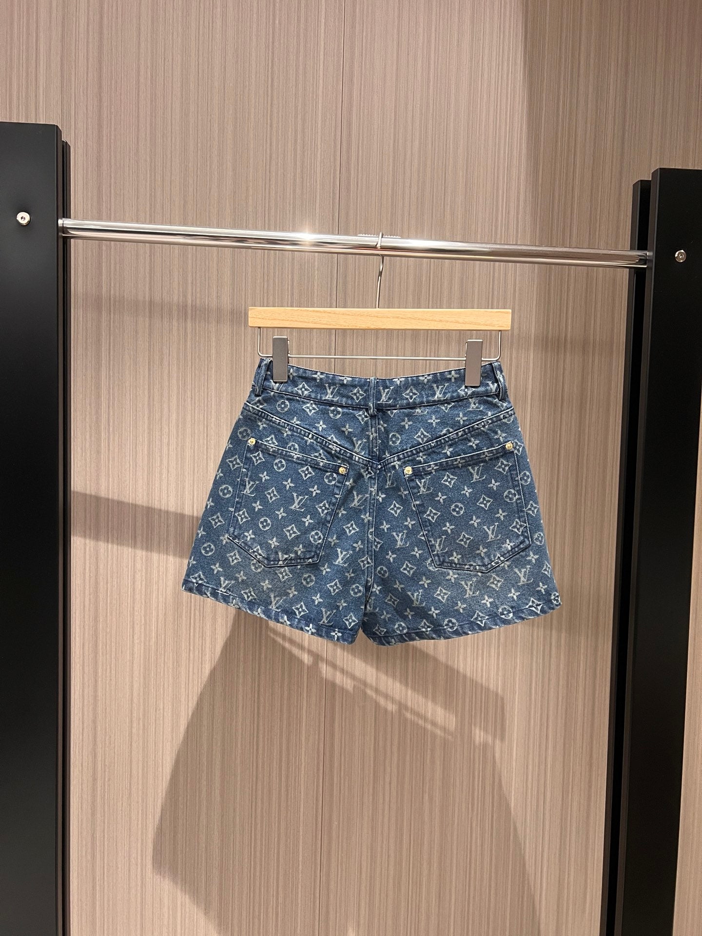 LV  Flower Jacquard Denim Shorts Black Blue Cotton