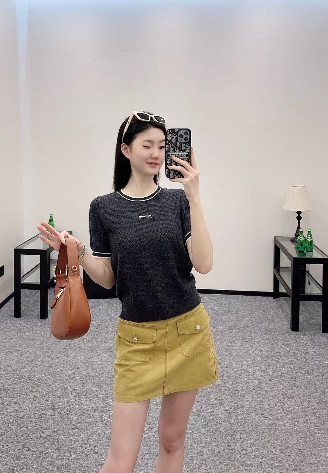 Miu 25 T-Shirt Black Wool  232002