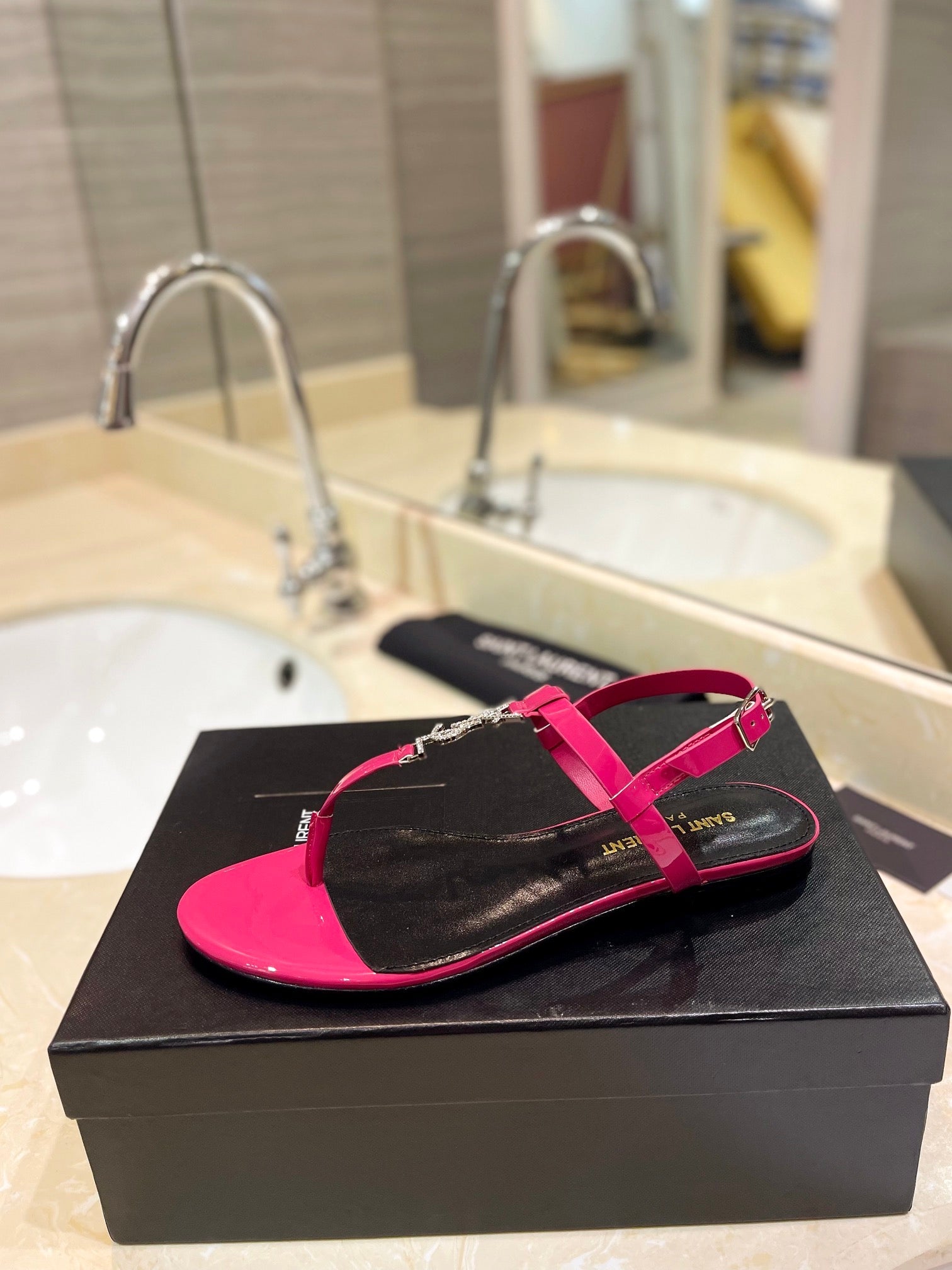 SL CASSANDRA SANDALS DEEP PINK POLISHED CALFSKIN