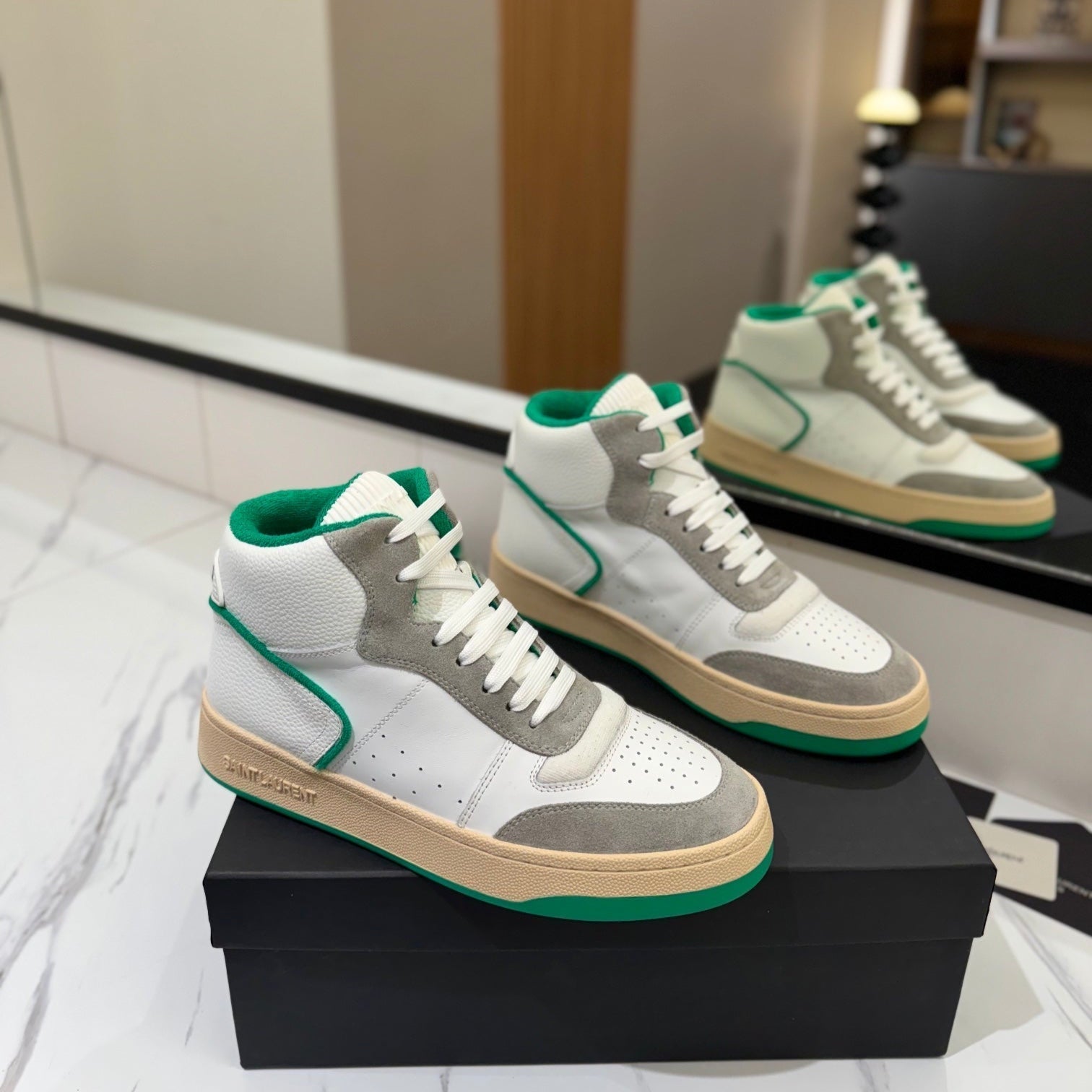 MID-TOP SNEAKERS IN WHITE PERFORATED LAMBSKIN AND GRAY SUEDE