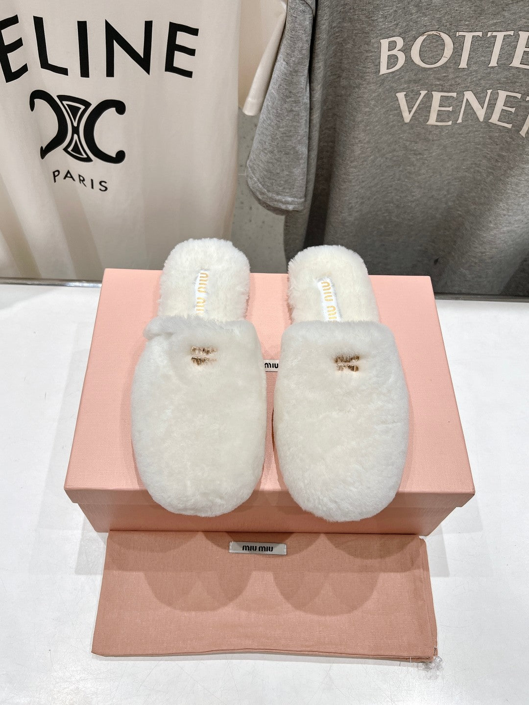 Miu Slippers White Soft Imported Wool And Fur