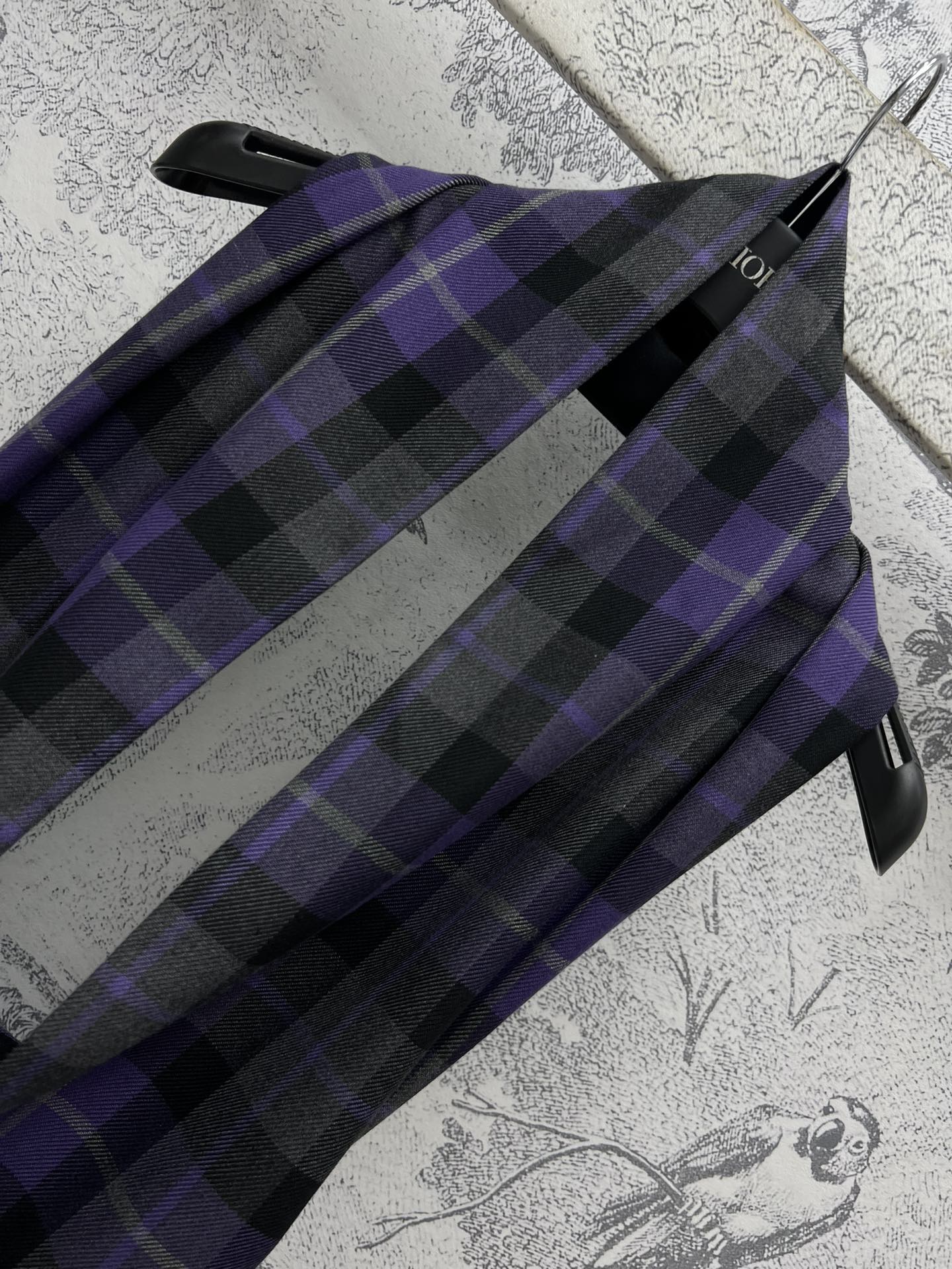 CD 25 Halter-neck Backless Dress Purple Black Wool Fabric