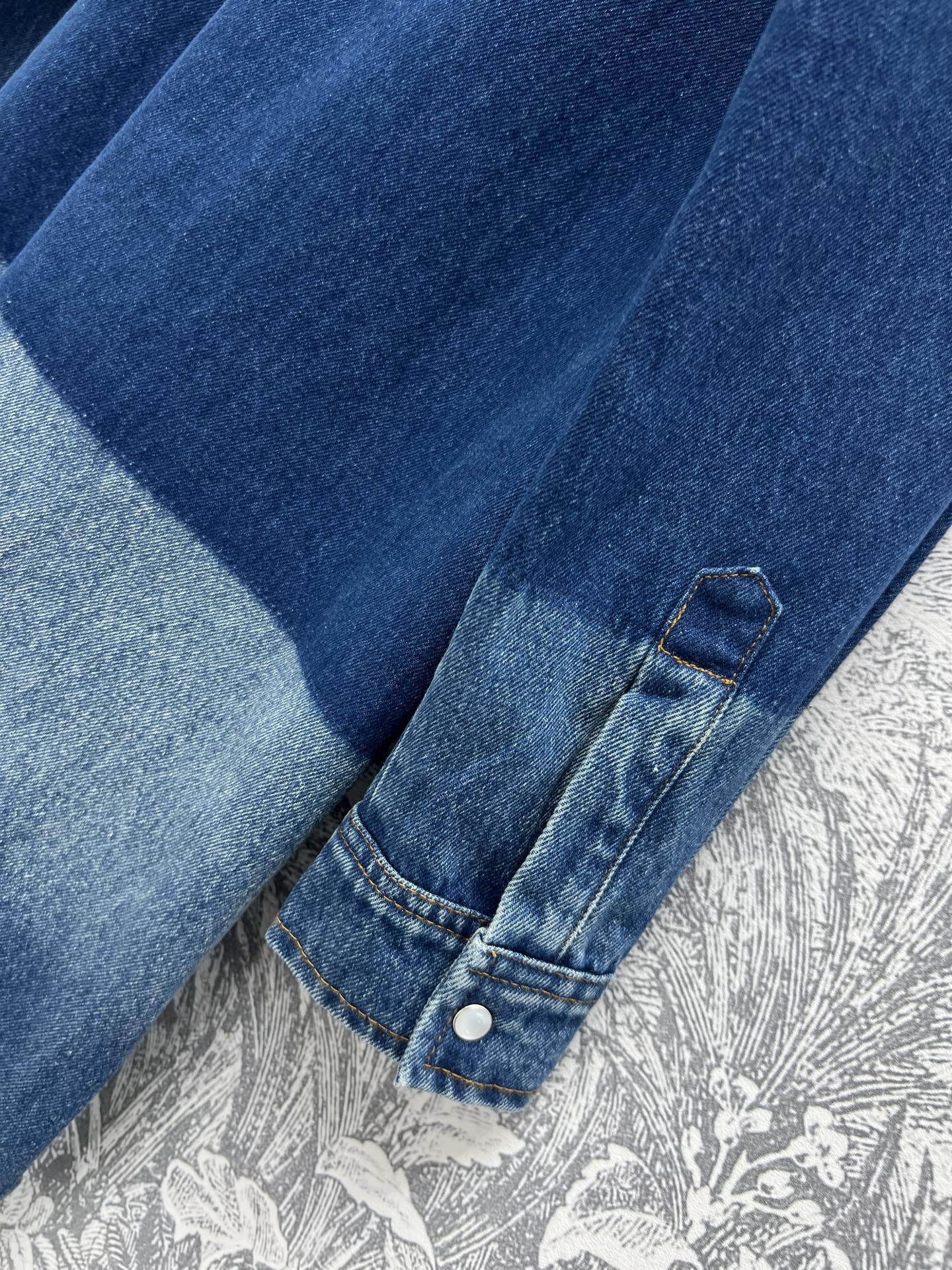 Gucci 25 Denim Shirt Dress Blue Cotton