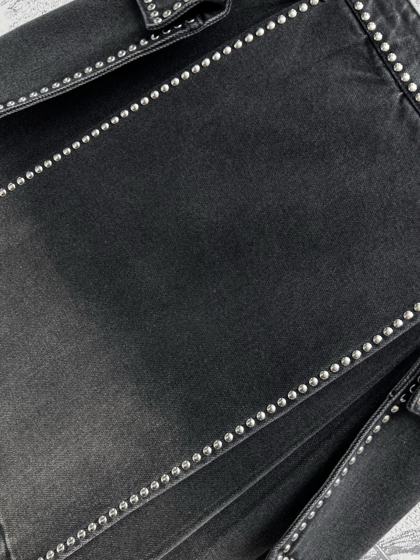 CD 25 Color Gradient Pleated Skirt Black Cotton