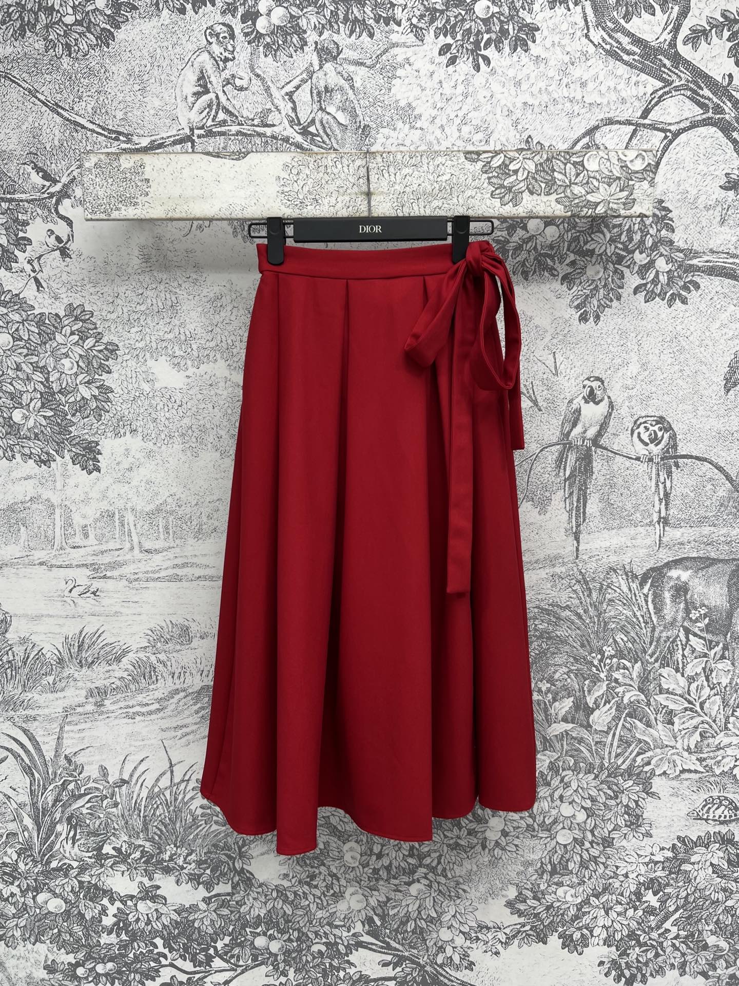 CD 25 Bow Skirt Red Cotton Polyester