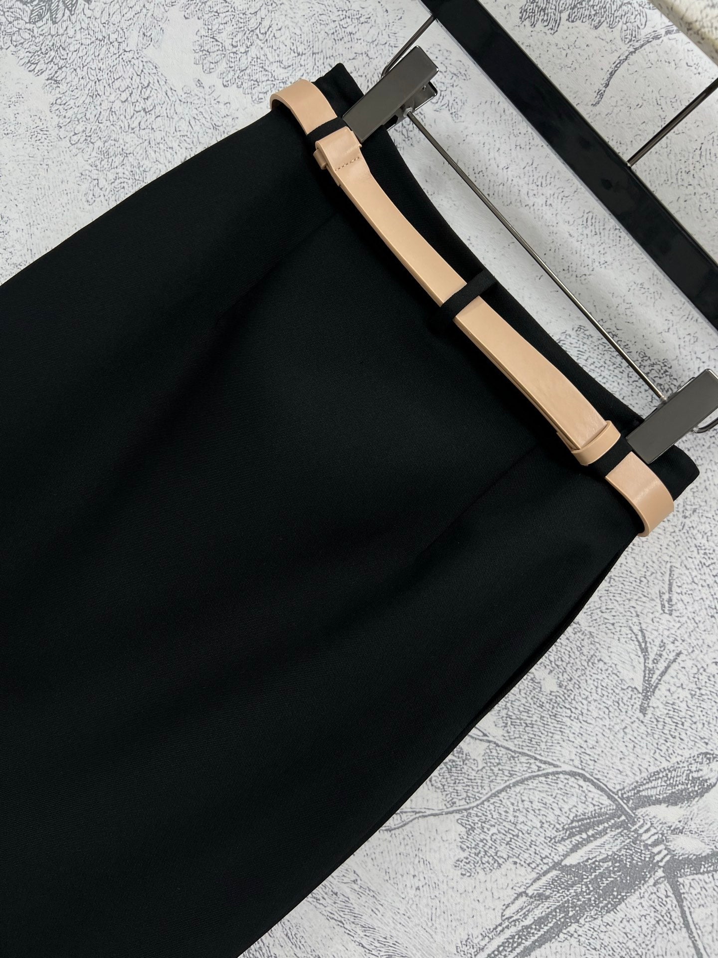 CD 25 A-line Pleated Long Skirt With Belt And Zipper Black Polyester Cotton