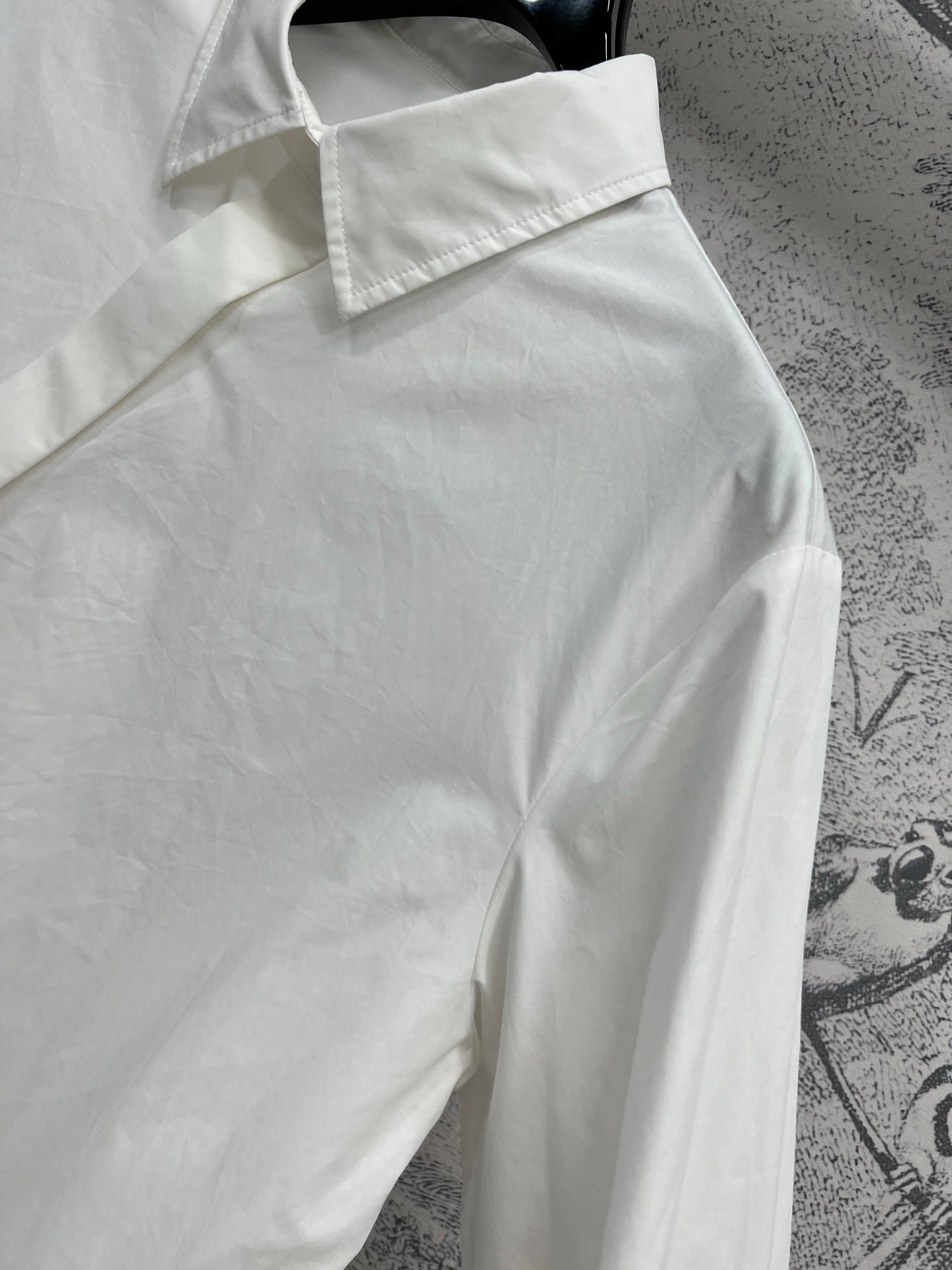 CD 25 Oblique Buttoned Long-sleeved Shirt White Cotton