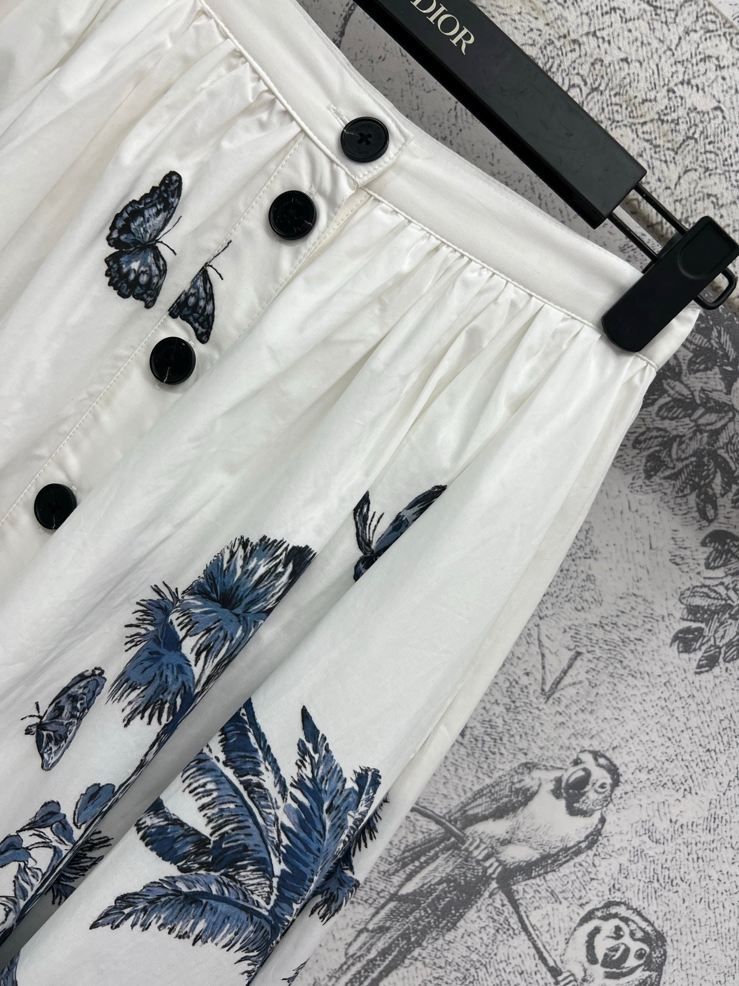 CD 25 Coconut Single-breasted Skirt White mix Blue Cotton