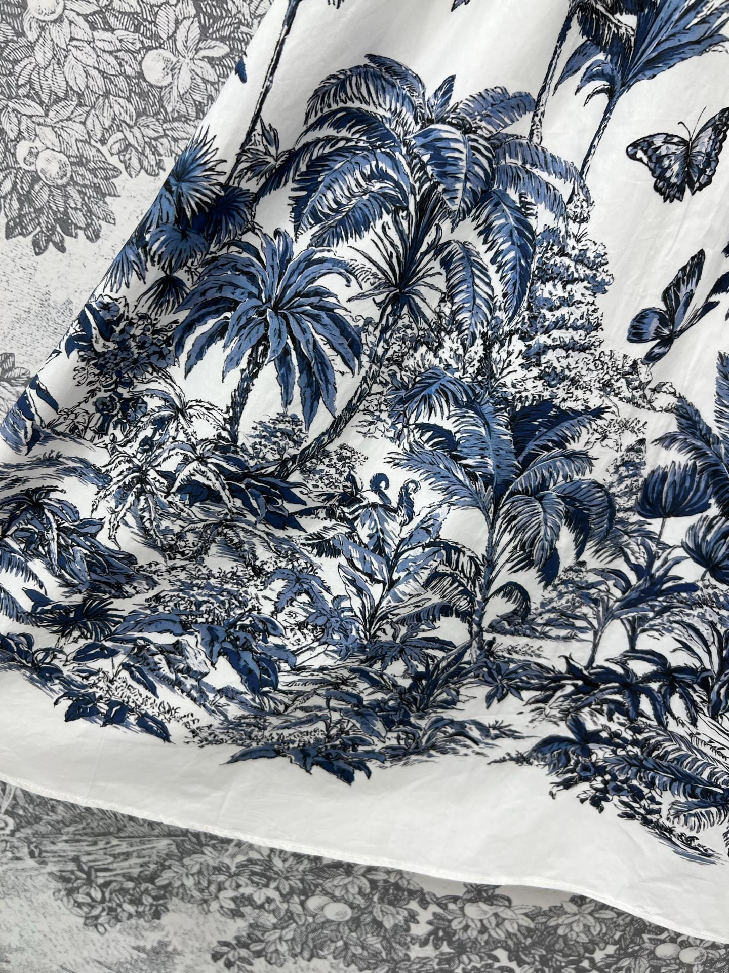 CD 25 Coconut Single-breasted Skirt White mix Blue Cotton