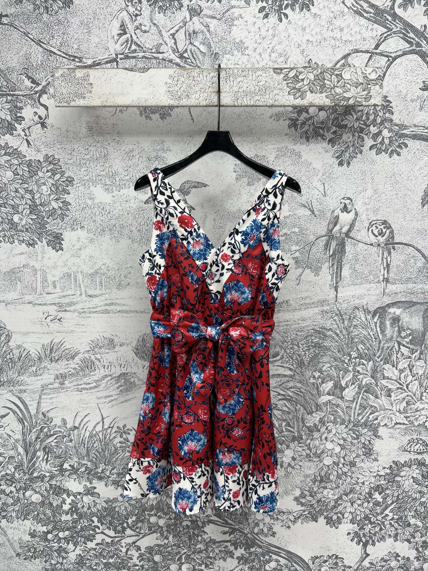 LV 25 Retro Floral Pattern Suspender Flower Dress Red Poliester