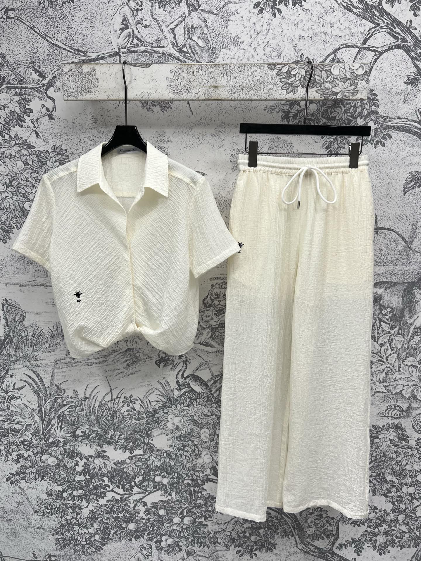 CD 25 Casual Suit Beige Polyester