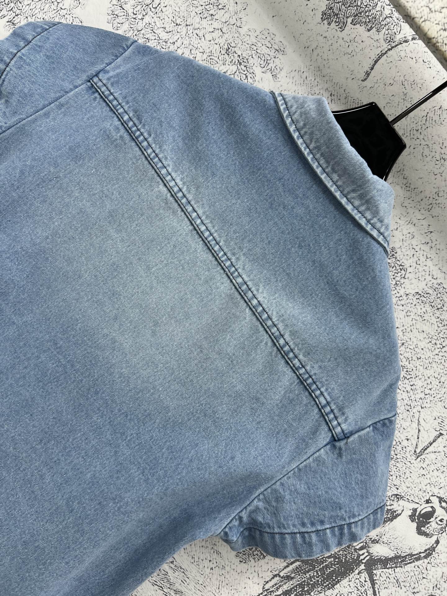 CD 25 Short-sleeved Denim Shirt  Light Blue Cotton