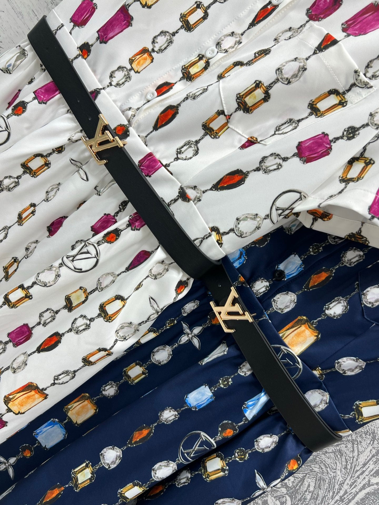 LV 25 Printed Round Neck Lining Pleated Dress White BLue Poliester