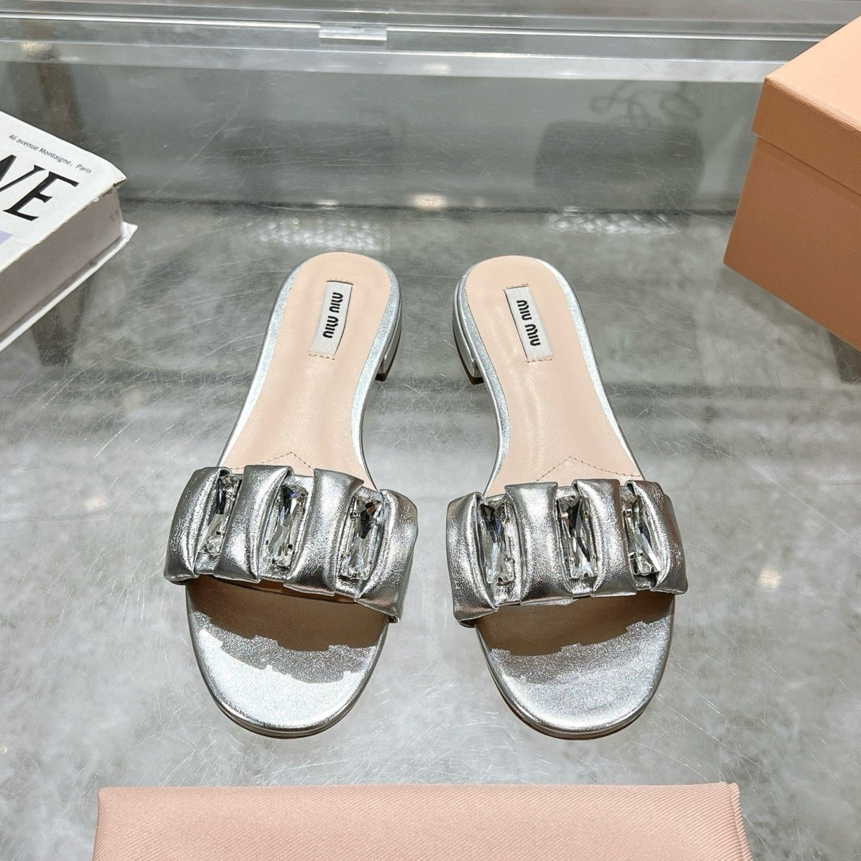 Miu 25C Slippers Silver Leather 235287