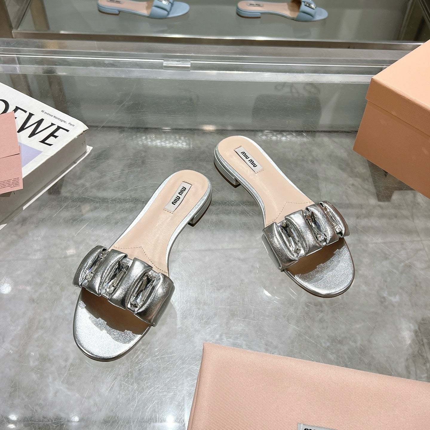 Miu 25C Slippers Silver Leather 235287