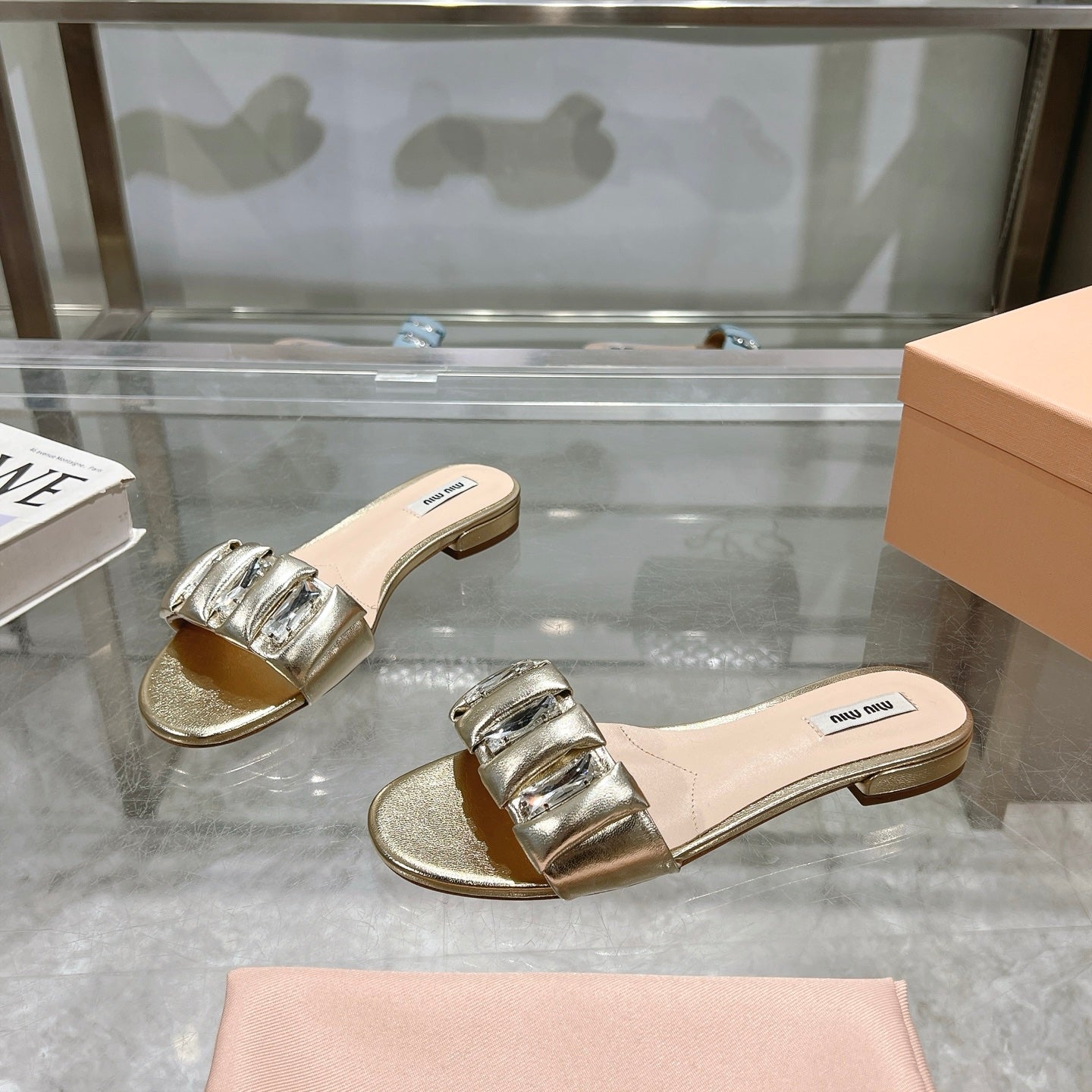 Miu 25C Slippers Gold Leather 235285