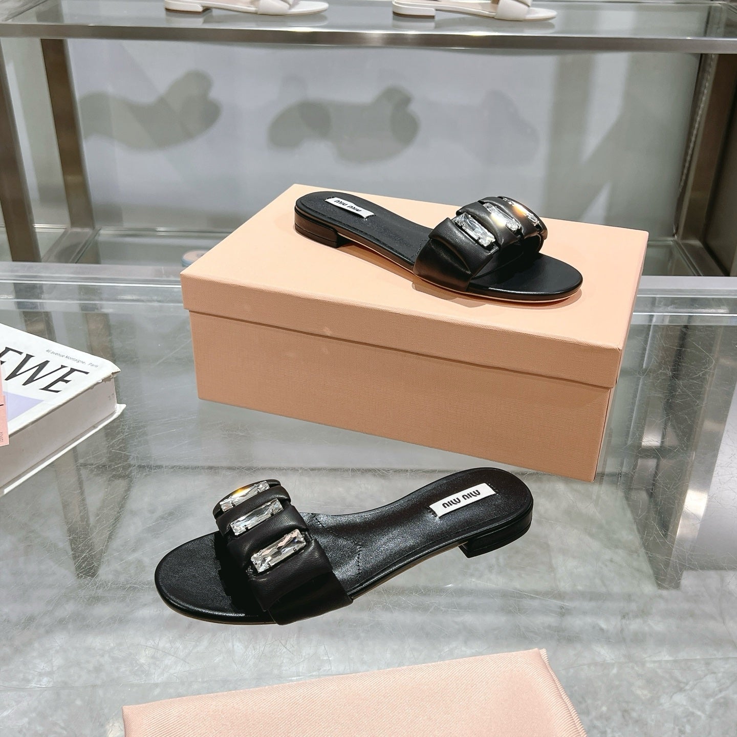 Miu 25C Slippers Black Leather 235286